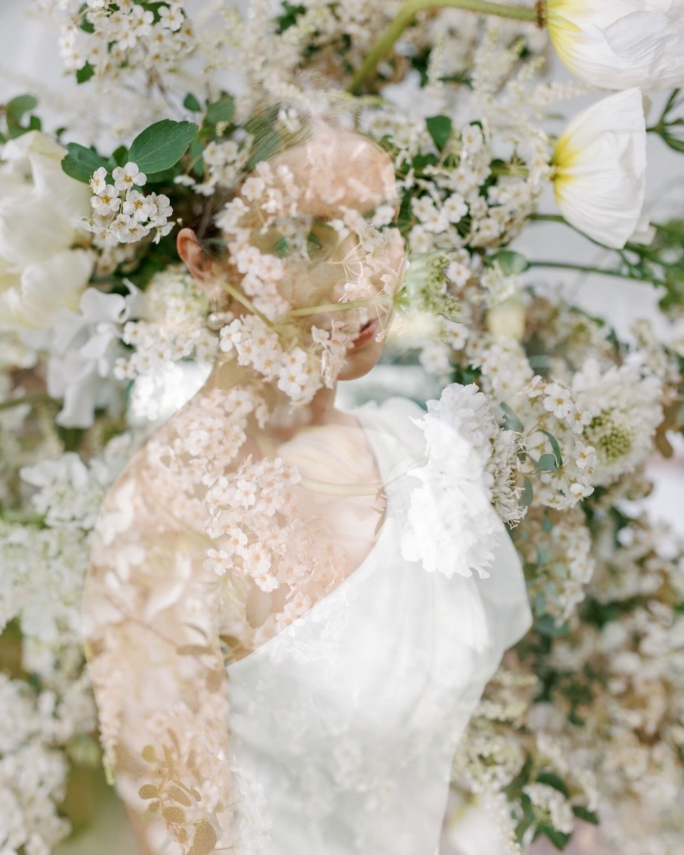 Obsessing over this double exposure from the most romantic, outdoor wedding in Virginia!
⠀⠀⠀⠀⠀⠀⠀⠀⠀
Photography: @marguliesandbrooks @leahmarguliesphotography @pshoots
Planning + Design: @nouvelleweddings @bri.in.baltimore @lynn_aaron
Videography: @al