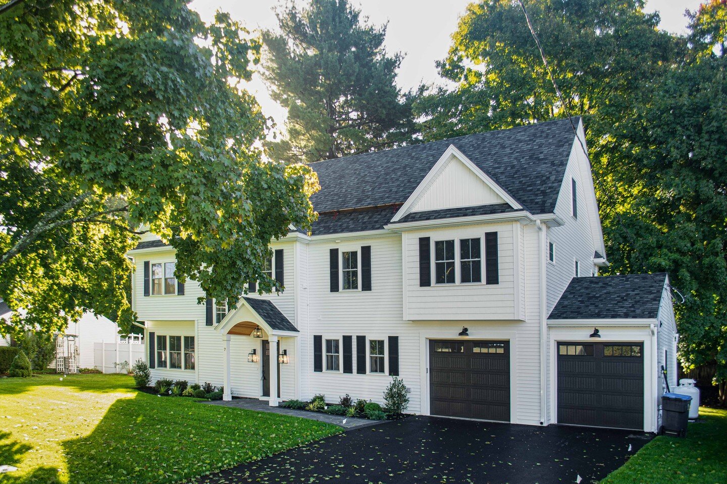 Miss out on 7 Stanley and 14 Wentworth? Check out the current project just listed at 7 Hemlock Drive! Estimated to be complete in a couple of months!

4 Beds, 4.5 Baths, 3876 sqft., 2 Car Garage //

#natick #natickma #forsale #renovation #renovatedho
