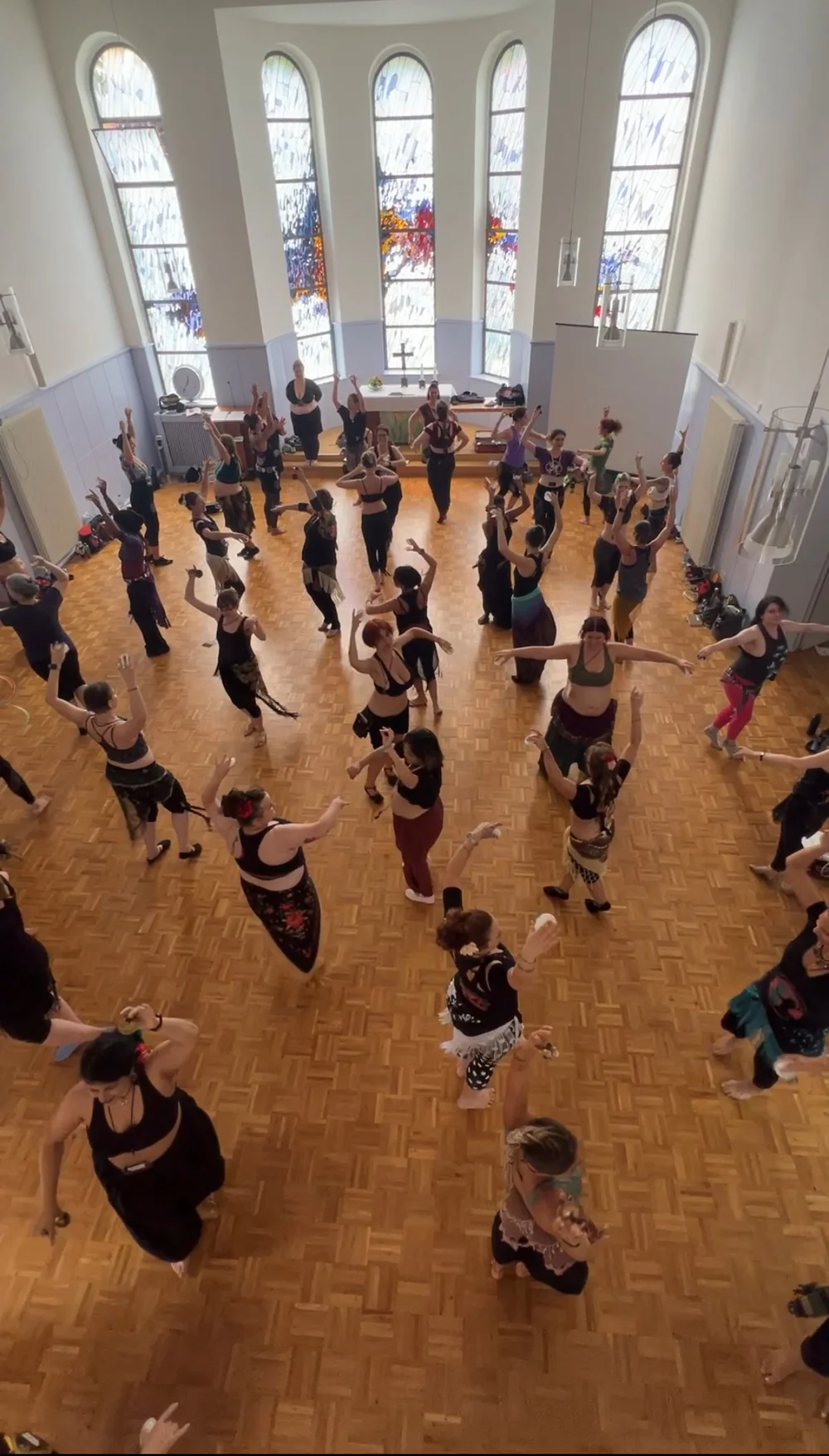 Overhead view of a large FCBD® Style class dancing together