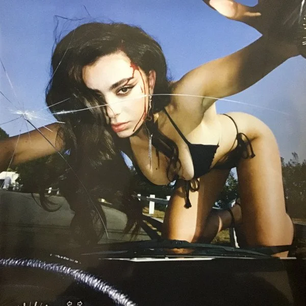 CHARLI XCX - CRASH