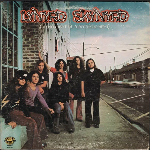 LYNYRD SKYNYRD - (Pronounced 'Lĕh-'nérd 'Skin-'nérd)