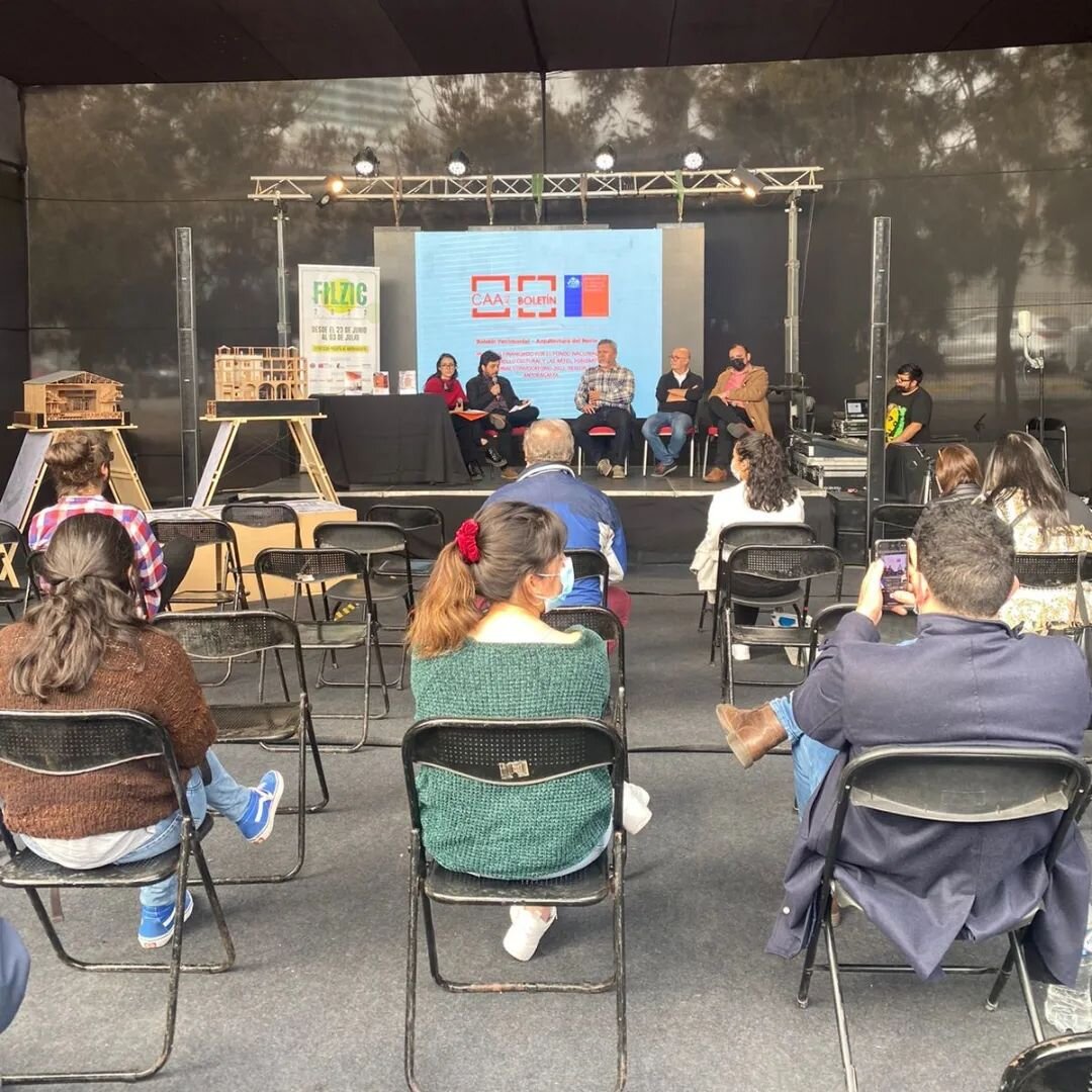 El viernes estuvimos presentes en la Filzic dentro del conversatorio &quot;Ciudad y patrimonio&quot; donde nuestro presidente Paul Rivera y miembros del Bolet&iacute;n Patrimonial CAA-AG, Christian Pavez director y gestor de contenido en conjunto a F