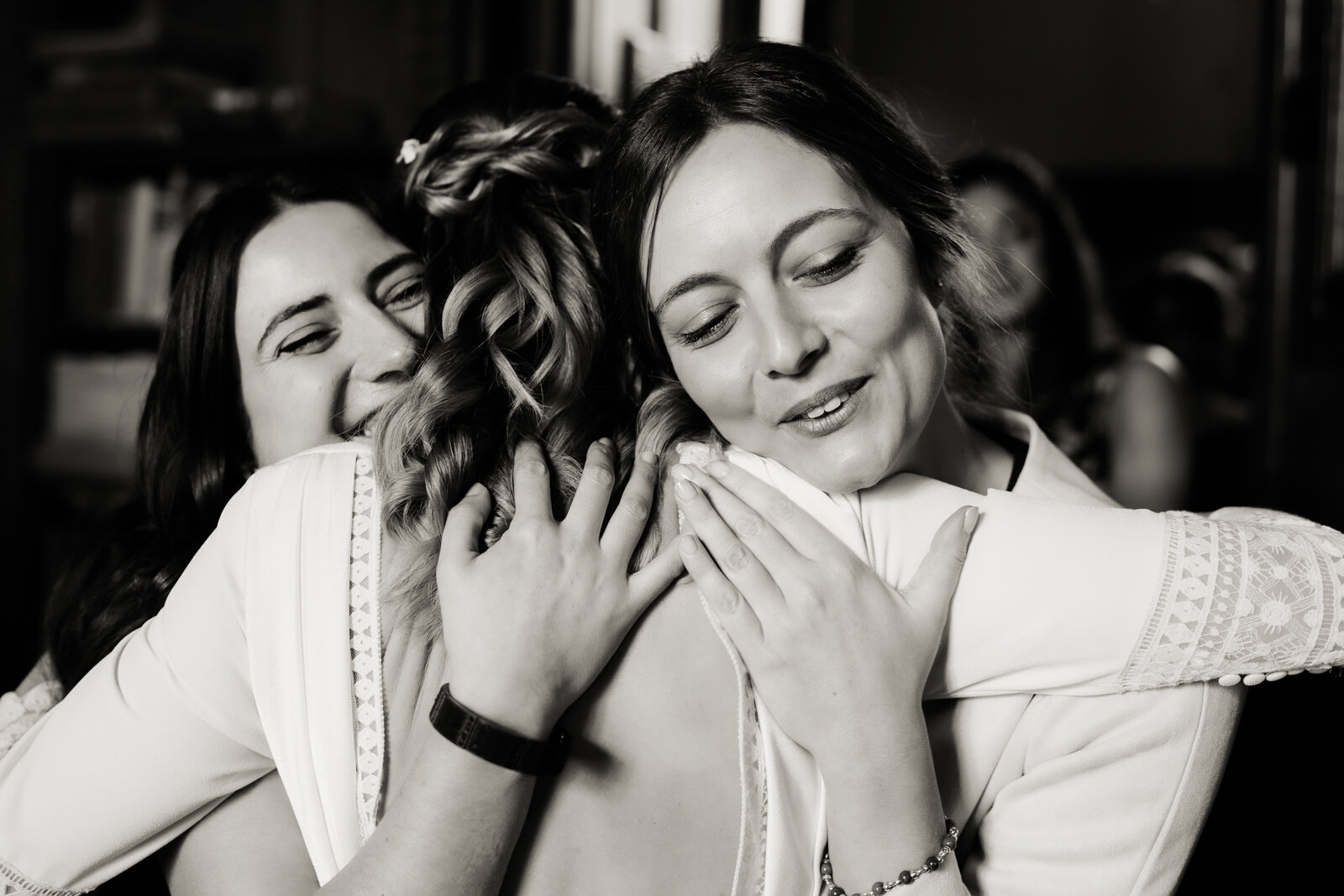 oxfordshire wedding photographer bw-16.jpg