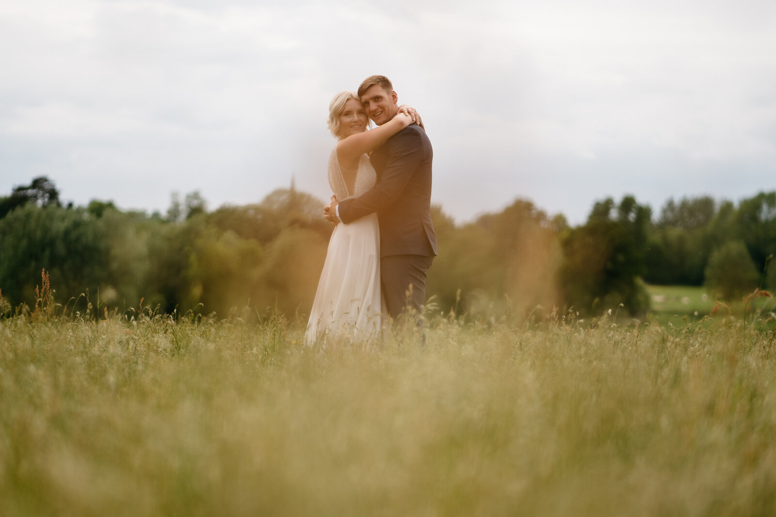 dovecote barn wedding photographer-43.jpg