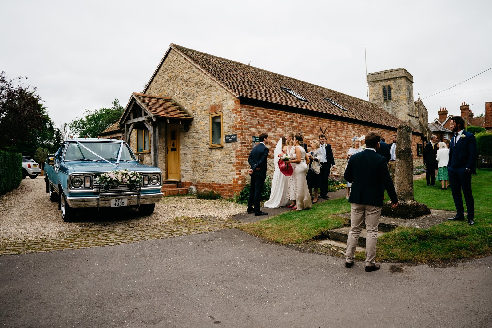 oxfordshire wedding photographer-162.jpg