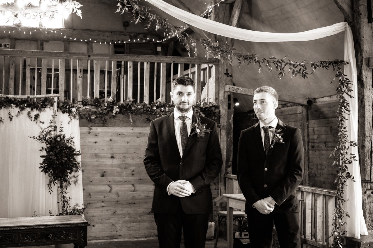 Lains barn wedding b&w-9.jpg