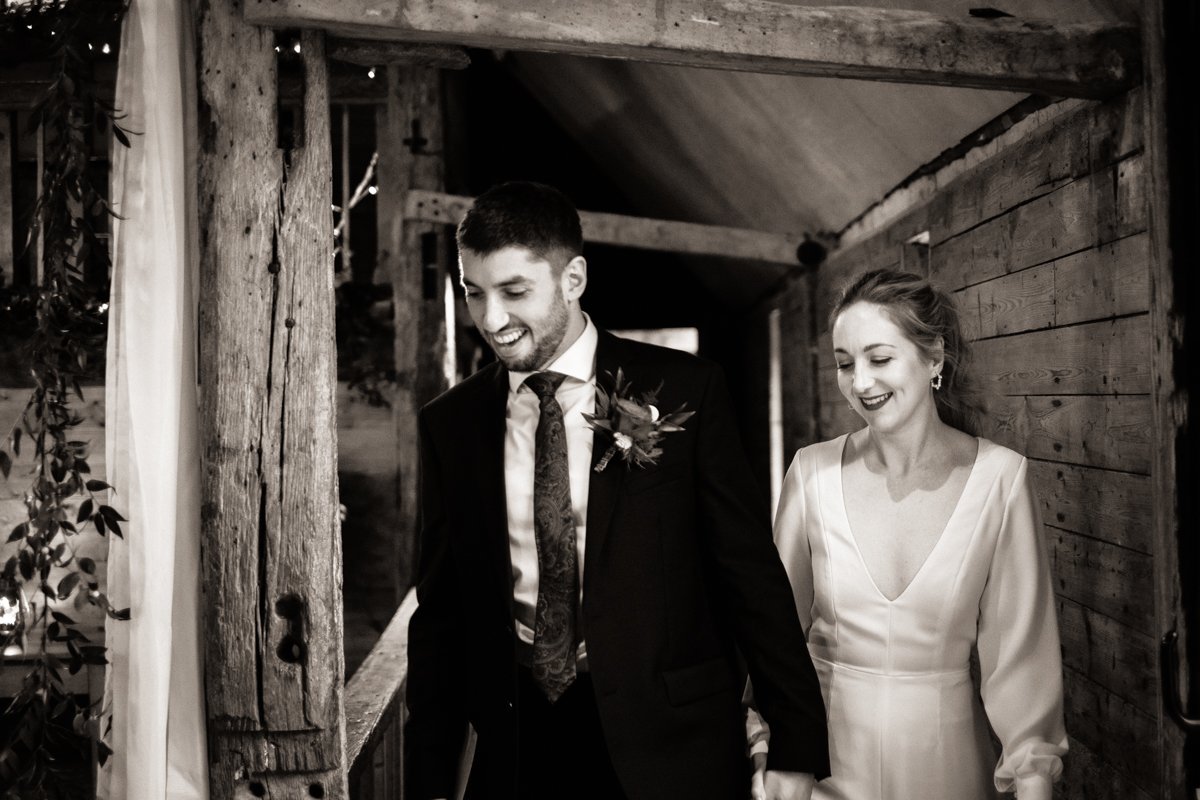 Lains barn wedding b&w-46.jpg