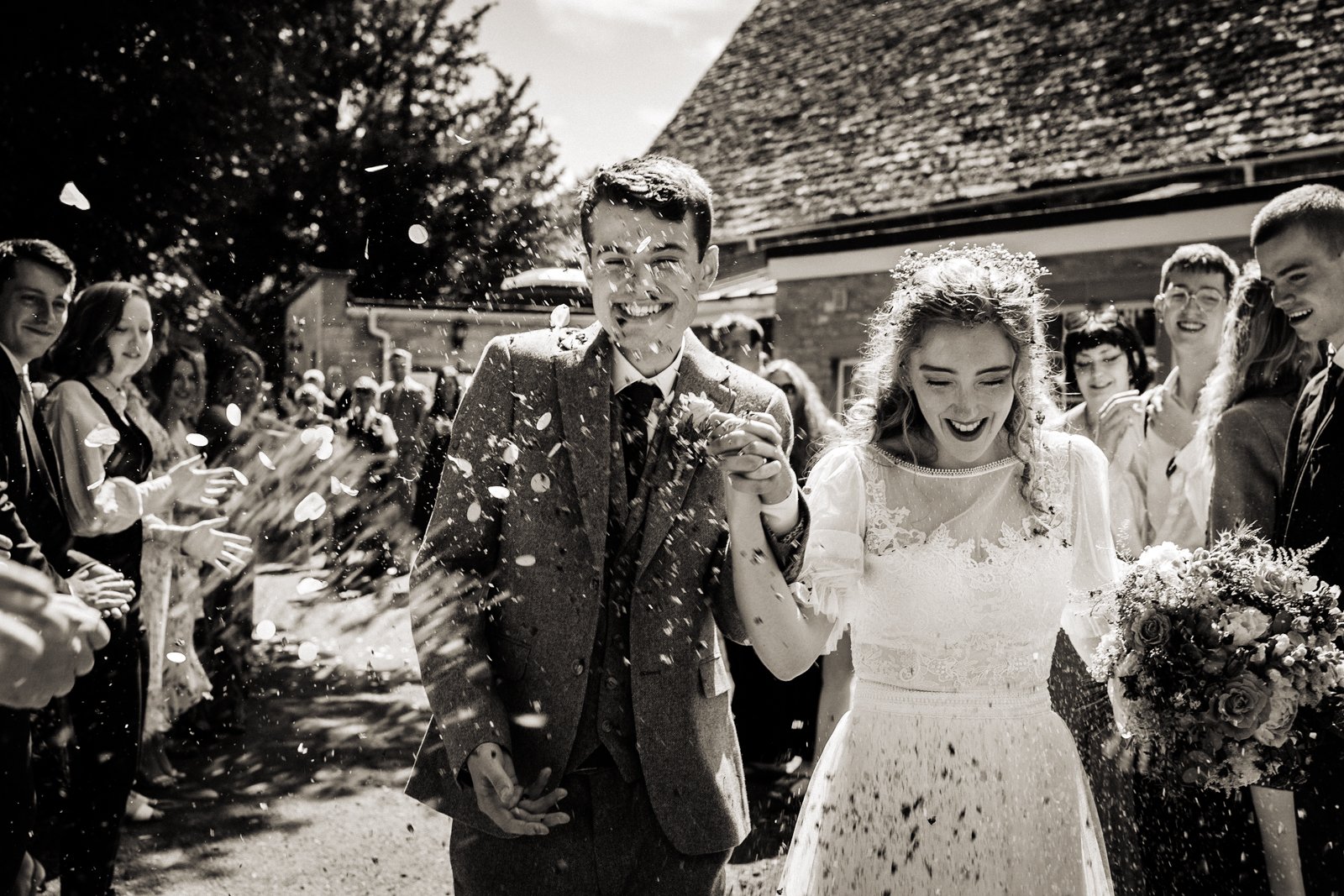 oxleaze barn wedding-39.jpg