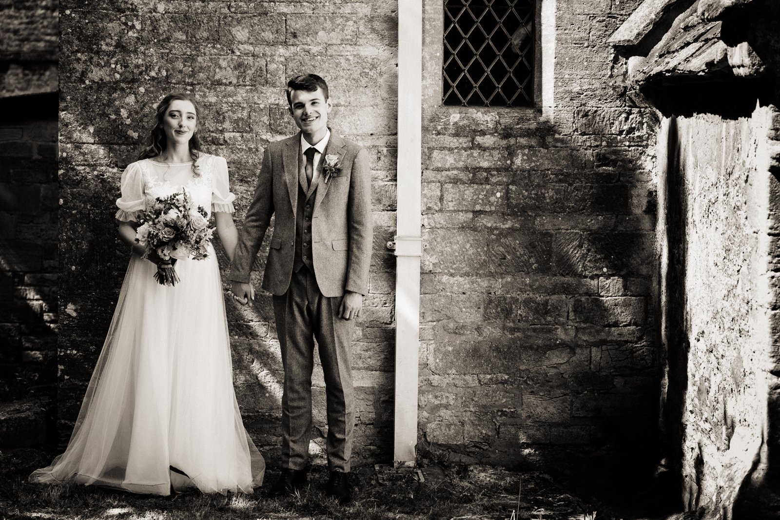 oxleaze barn wedding-41.jpg