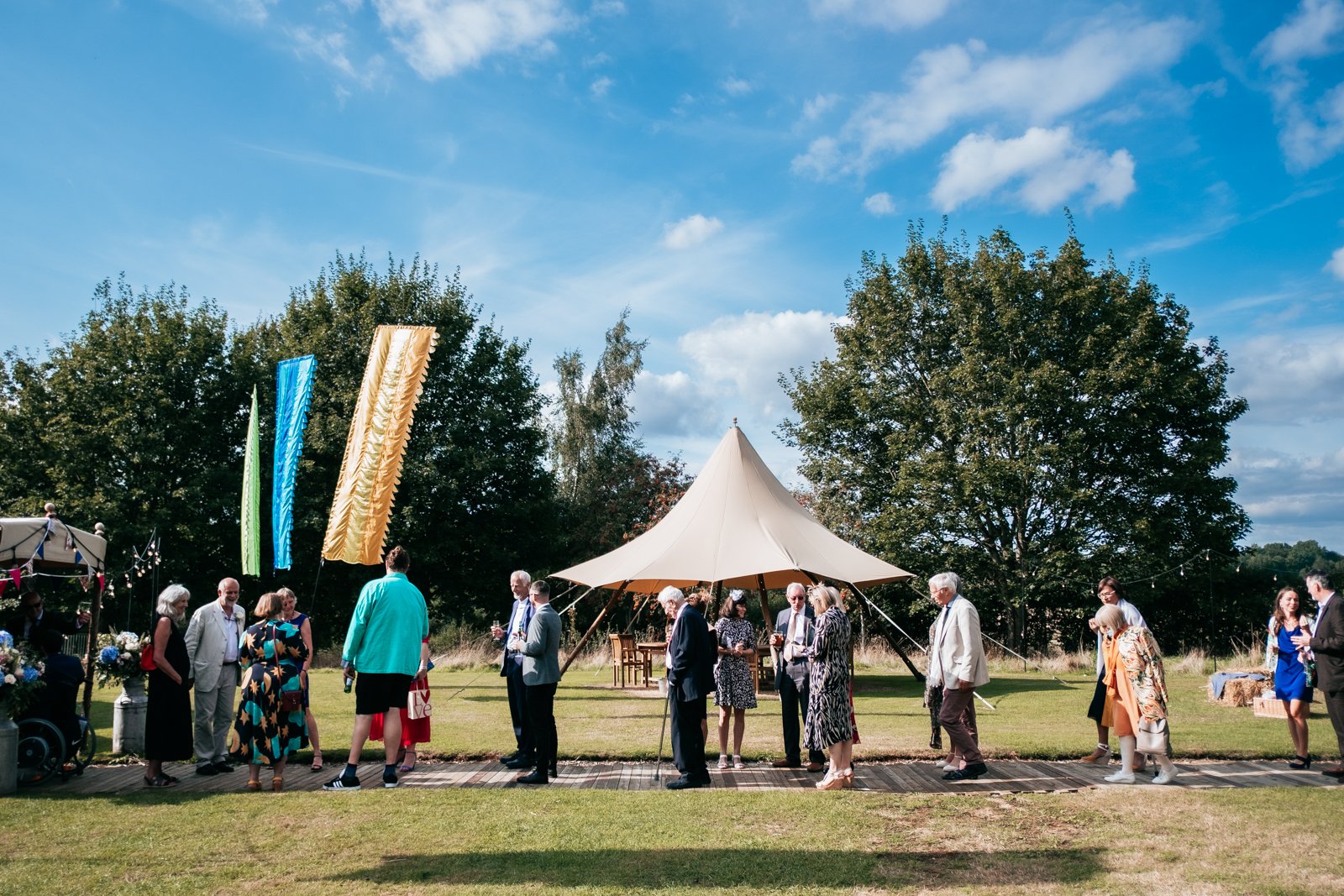 dovecote barn wedding-23.jpg