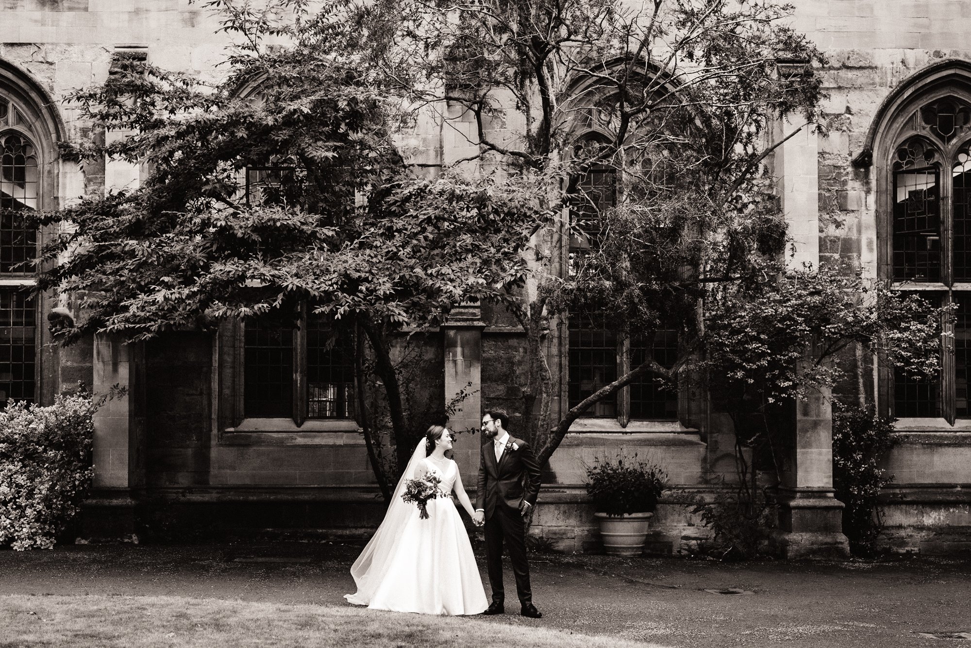 balliol college wedding b&w-25.jpg