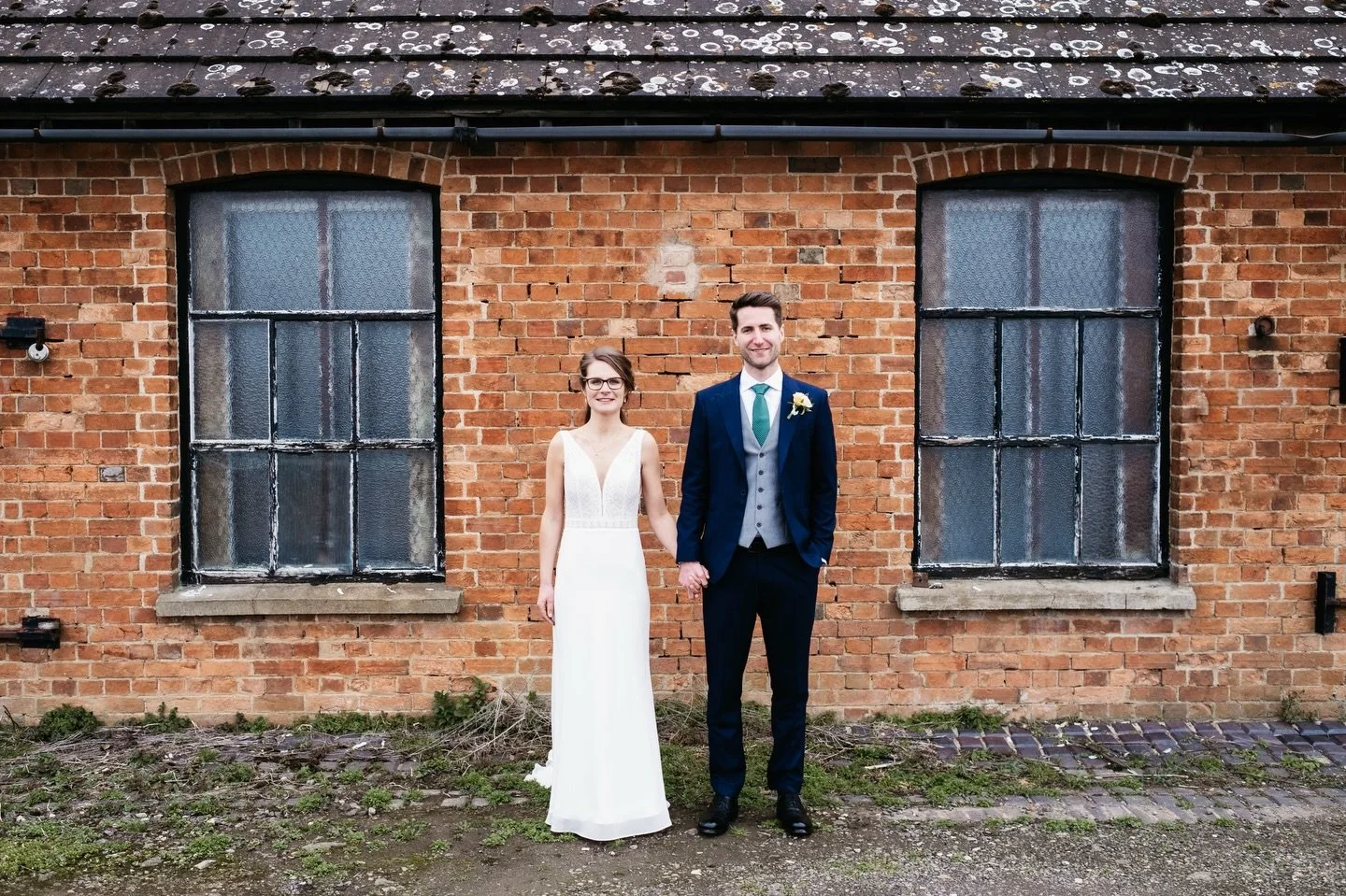 I happened to have an archive drive plugged in so had a quick look to see what I was doing around this time in 2023. Apparently I was at @notleytythebarn photographing Alys and David&rsquo;s lovely (almost) spring wedding. 
It&rsquo;s amazing the mem