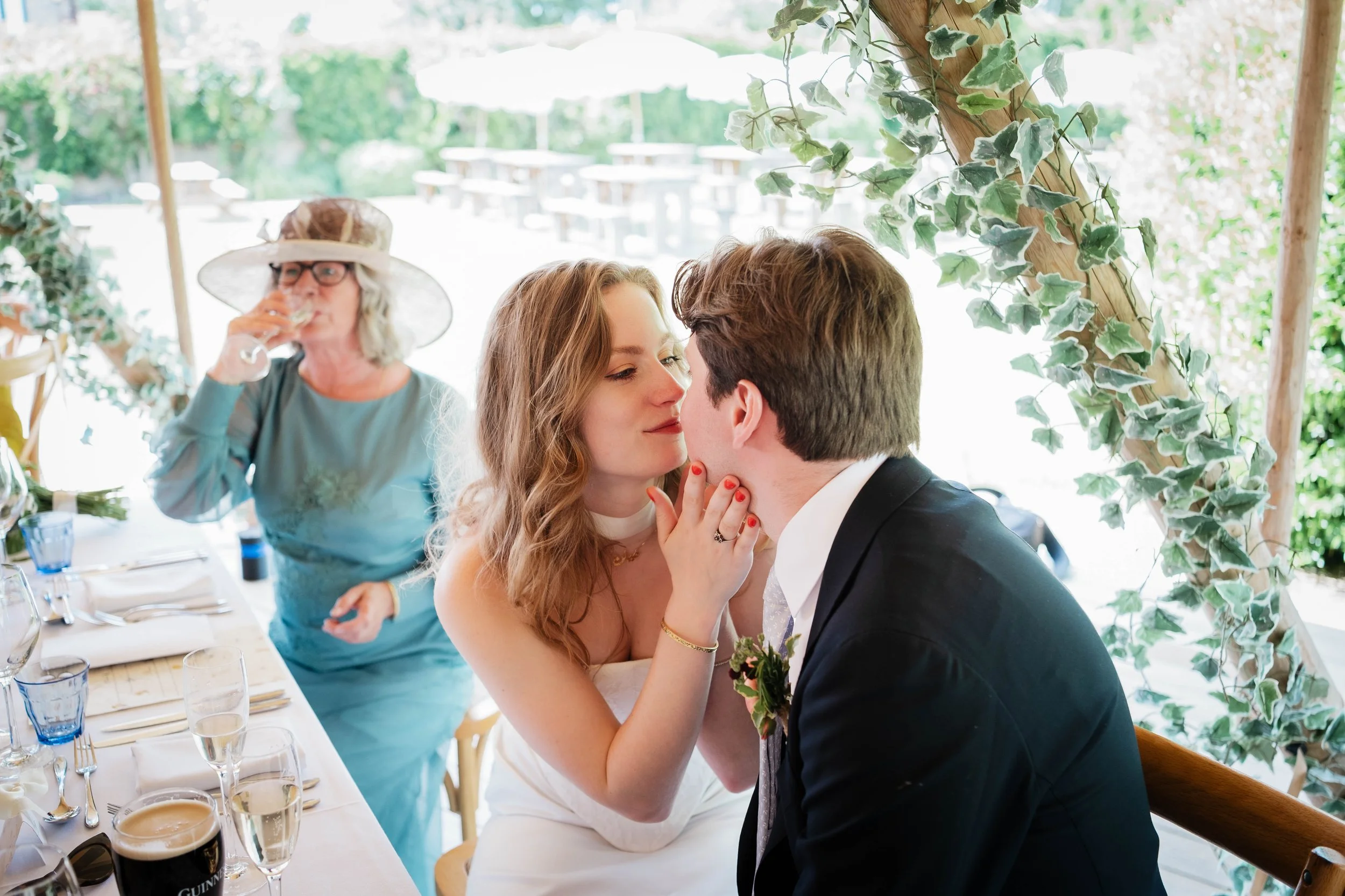 The trout at tadpole bridge wedding-32.jpg