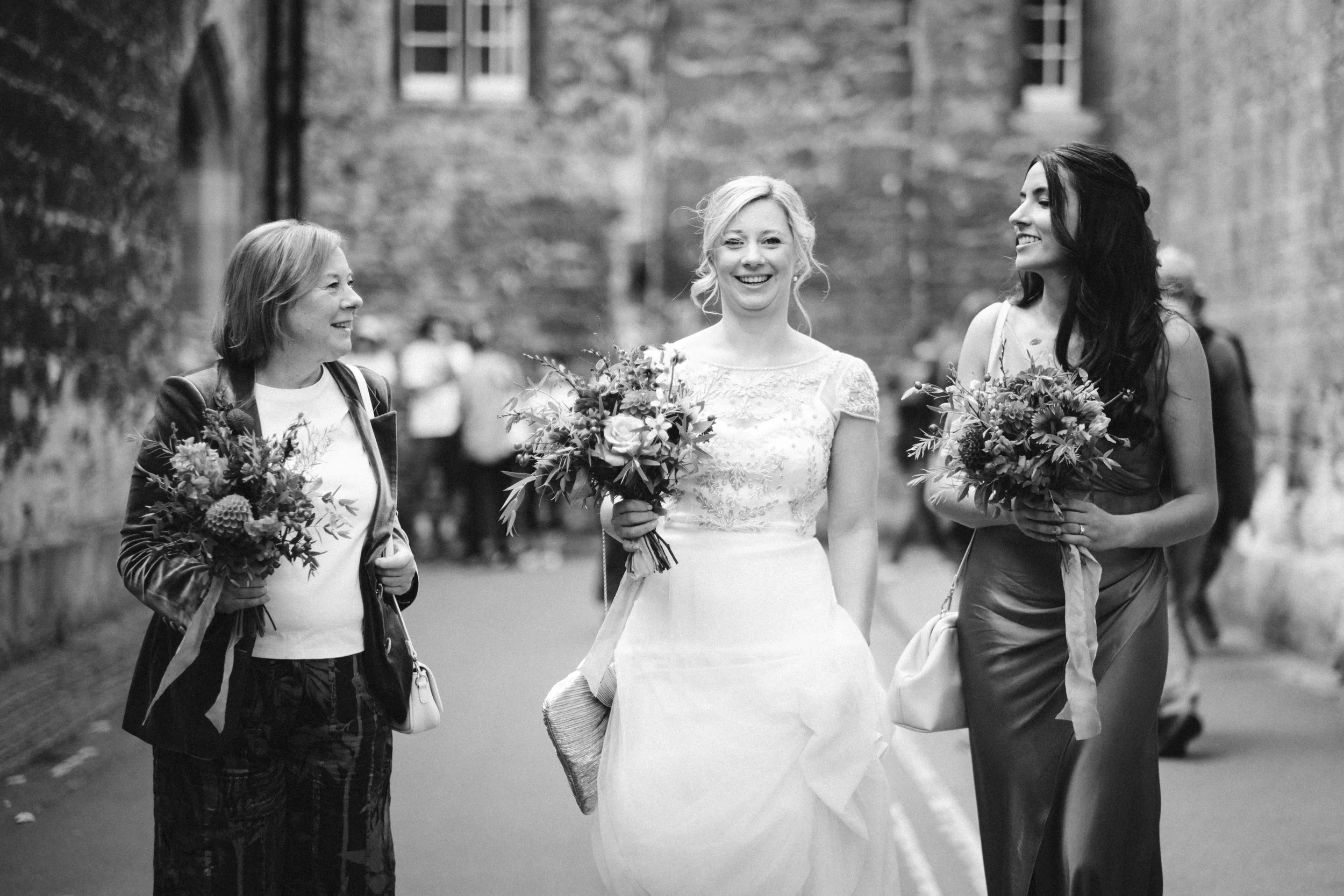Queens college oxford wedding bw-3.jpg