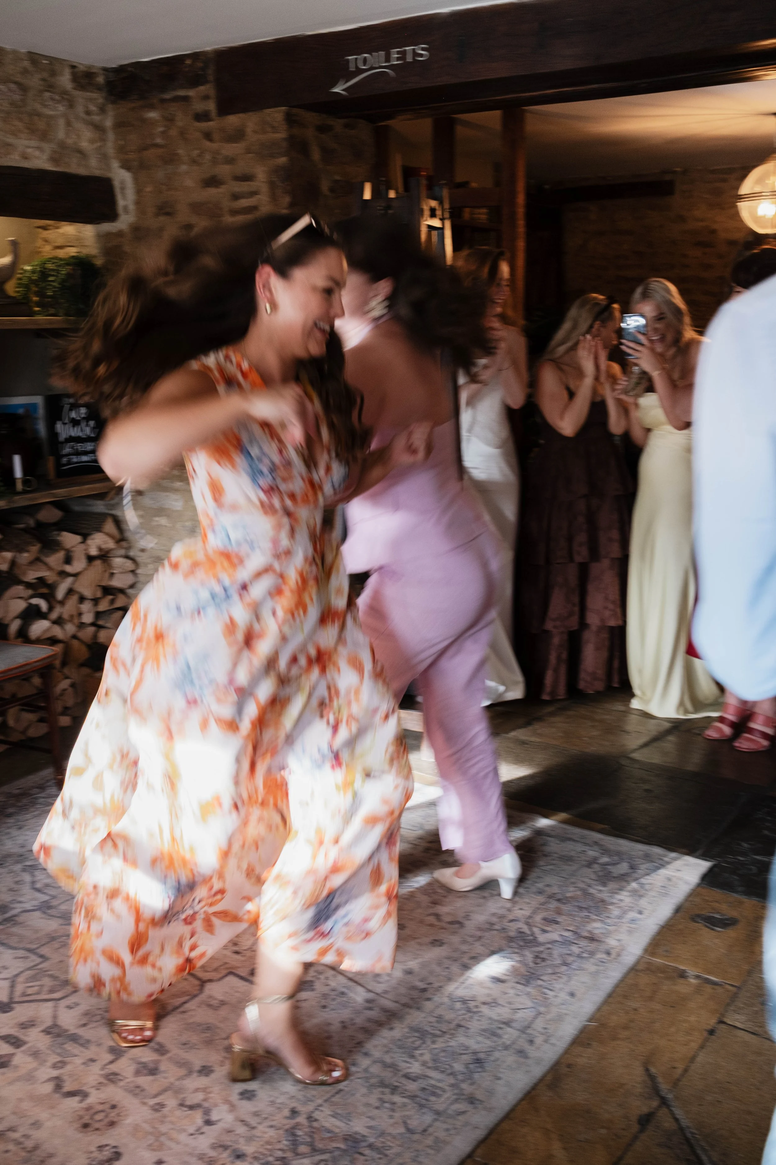 The trout at tadpole bridge wedding-45.jpg