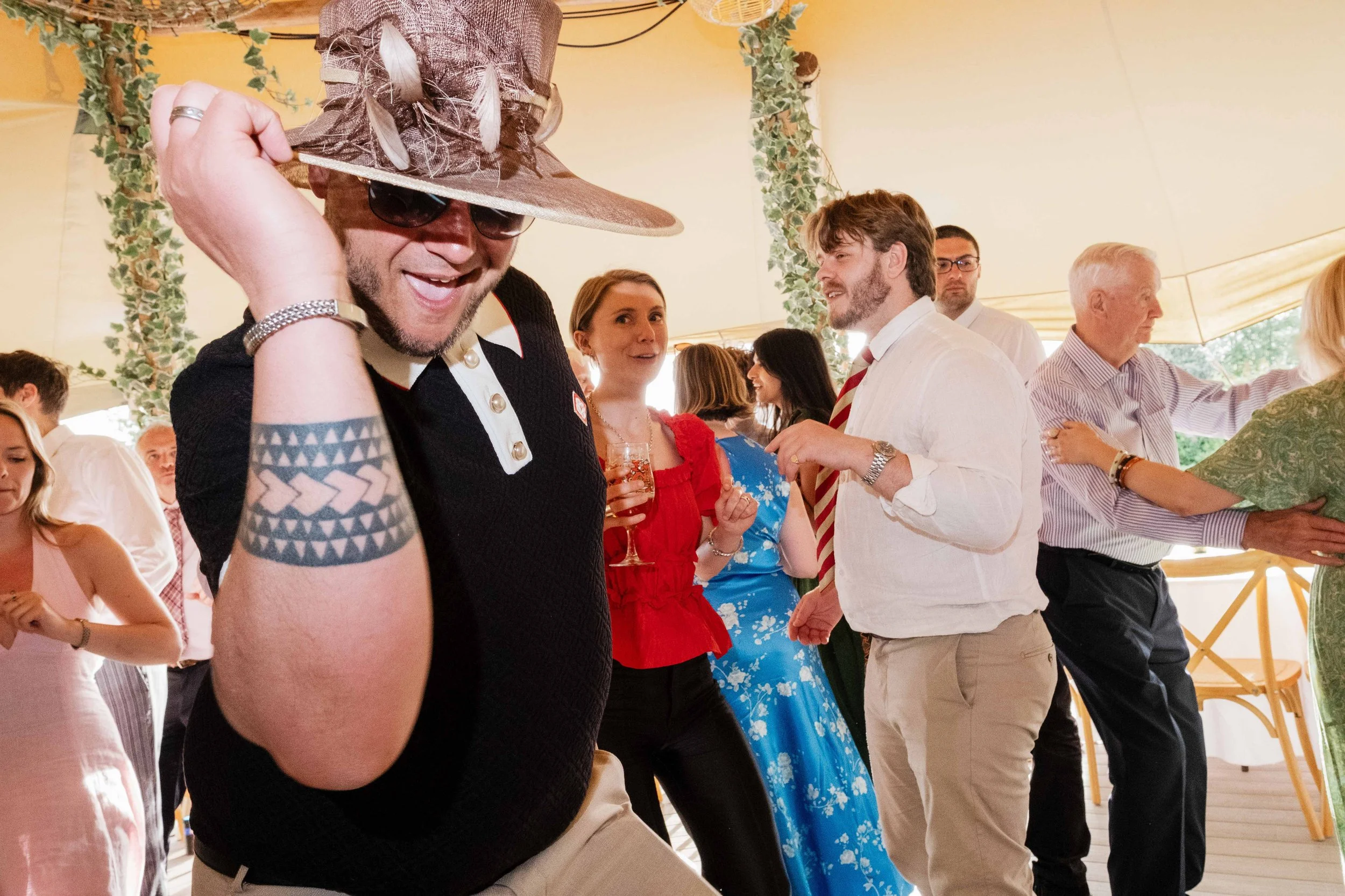 The trout at tadpole bridge wedding-54.jpg