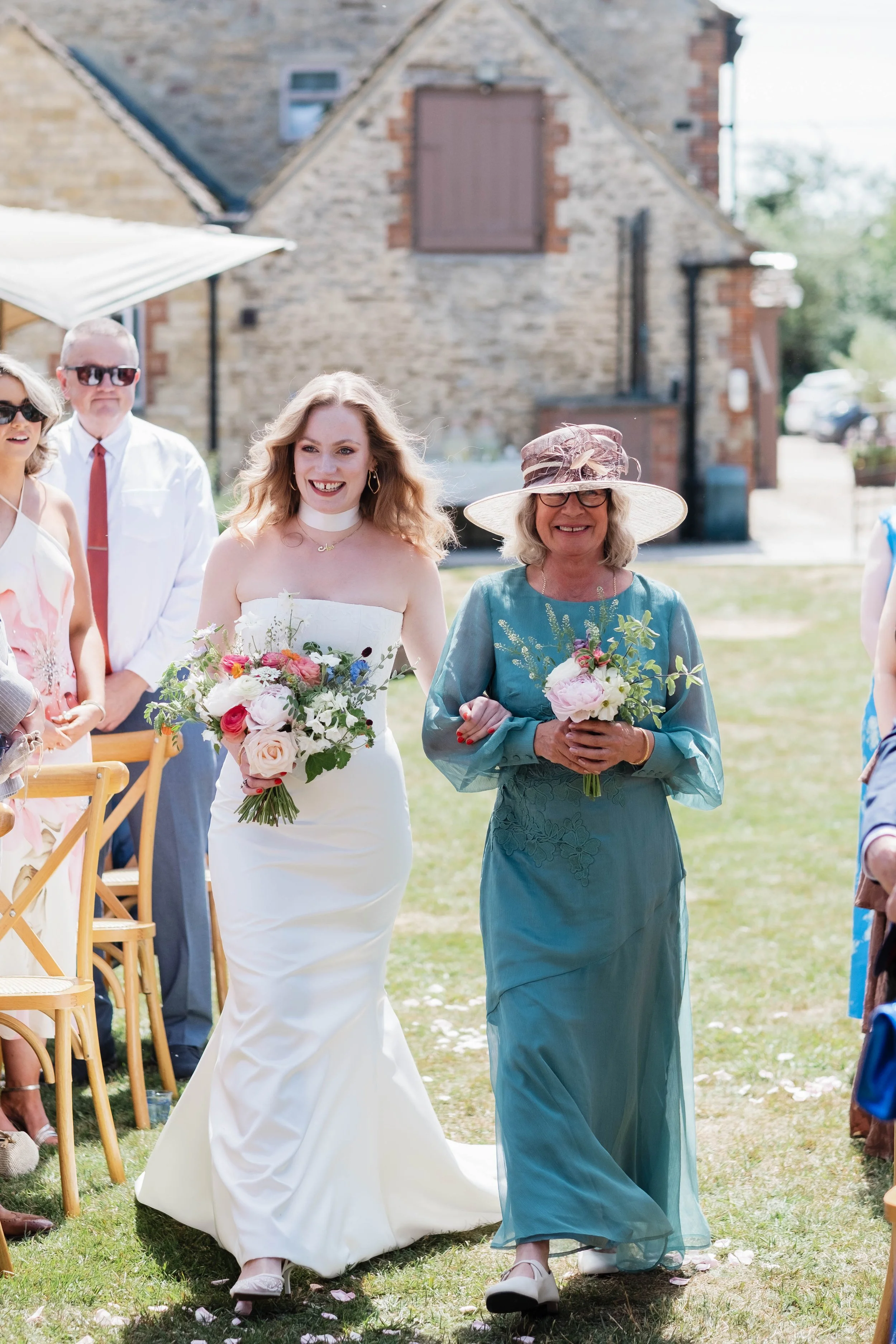 The trout at tadpole bridge wedding-14.jpg