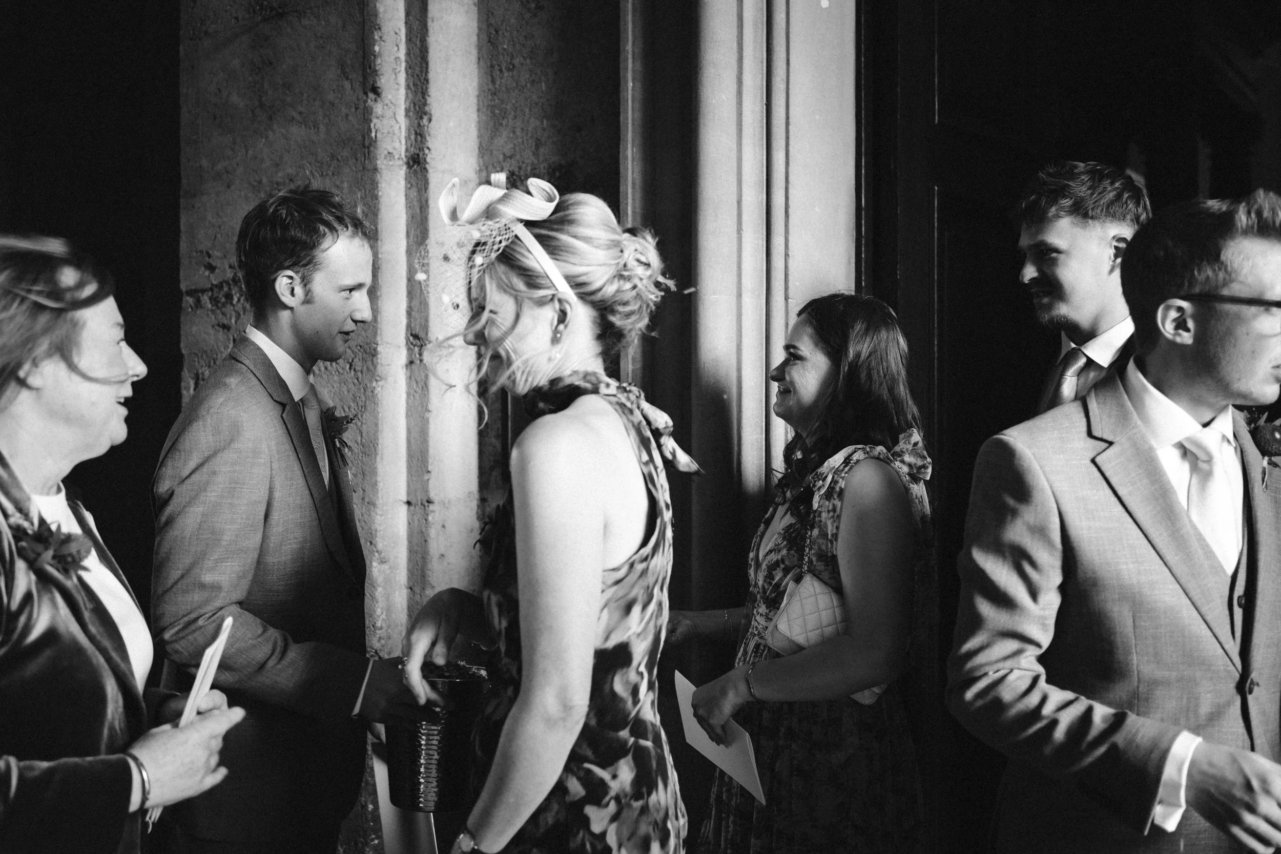 Queens college oxford wedding bw-14.jpg