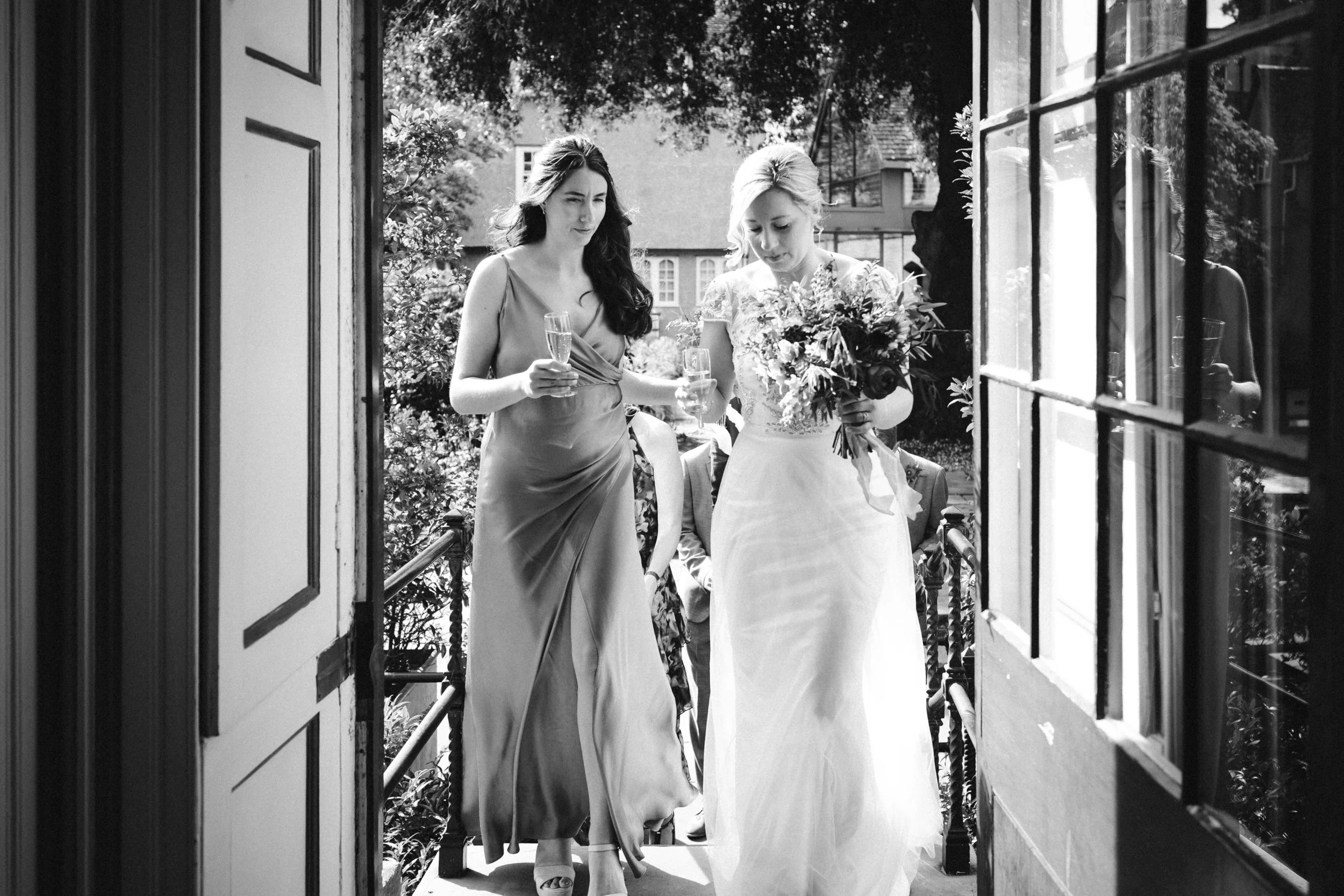 Queens college oxford wedding bw-18.jpg