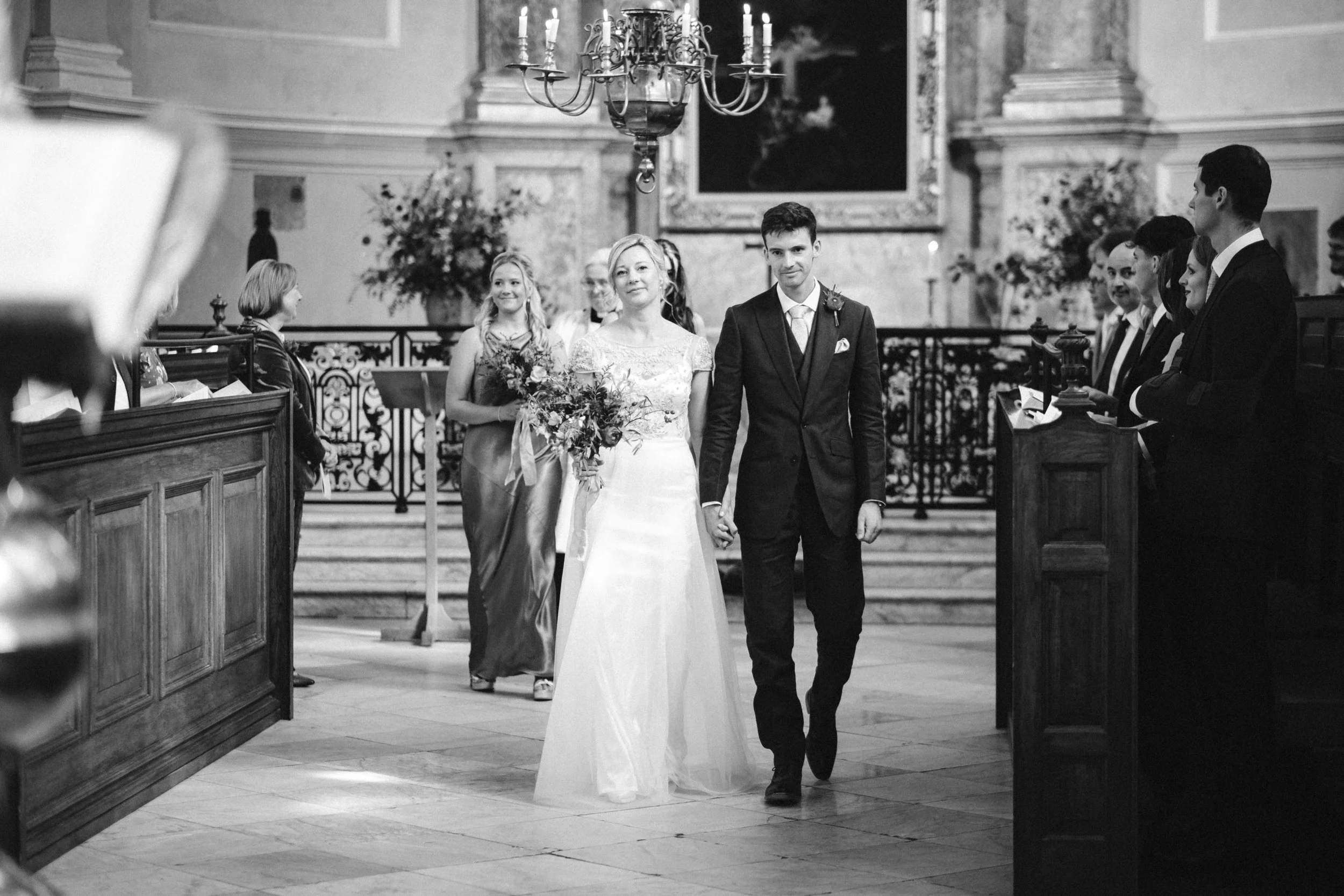 Queens college oxford wedding bw-11.jpg