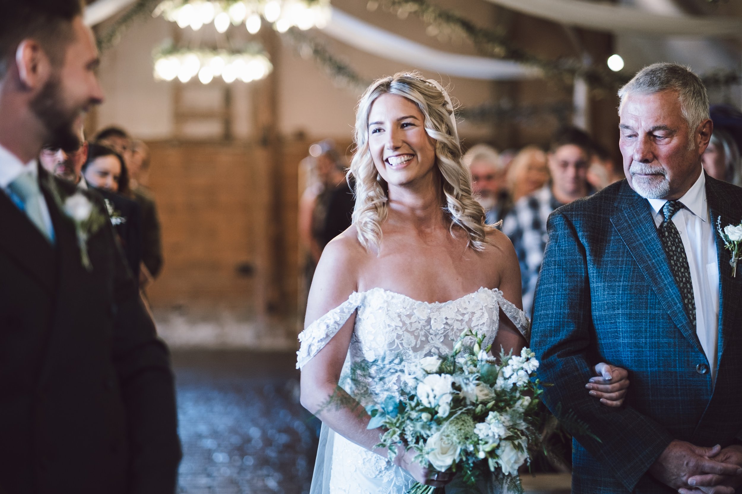 Lains Barn wedding-24.jpg