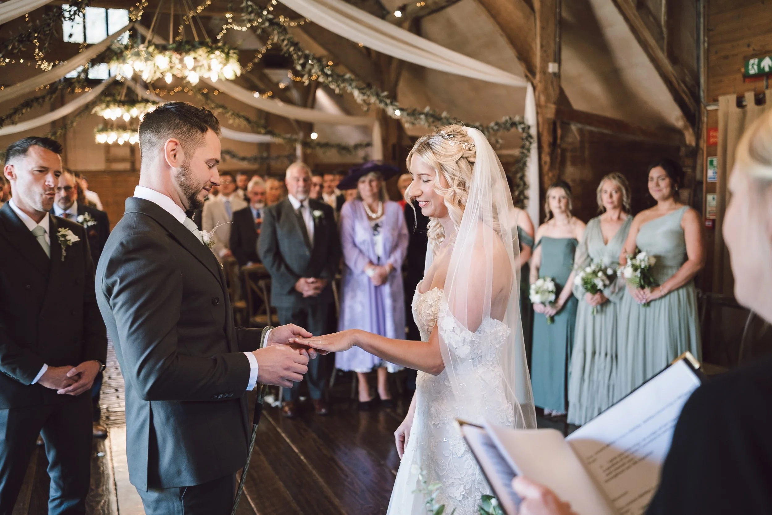 Lains Barn wedding-28.jpg