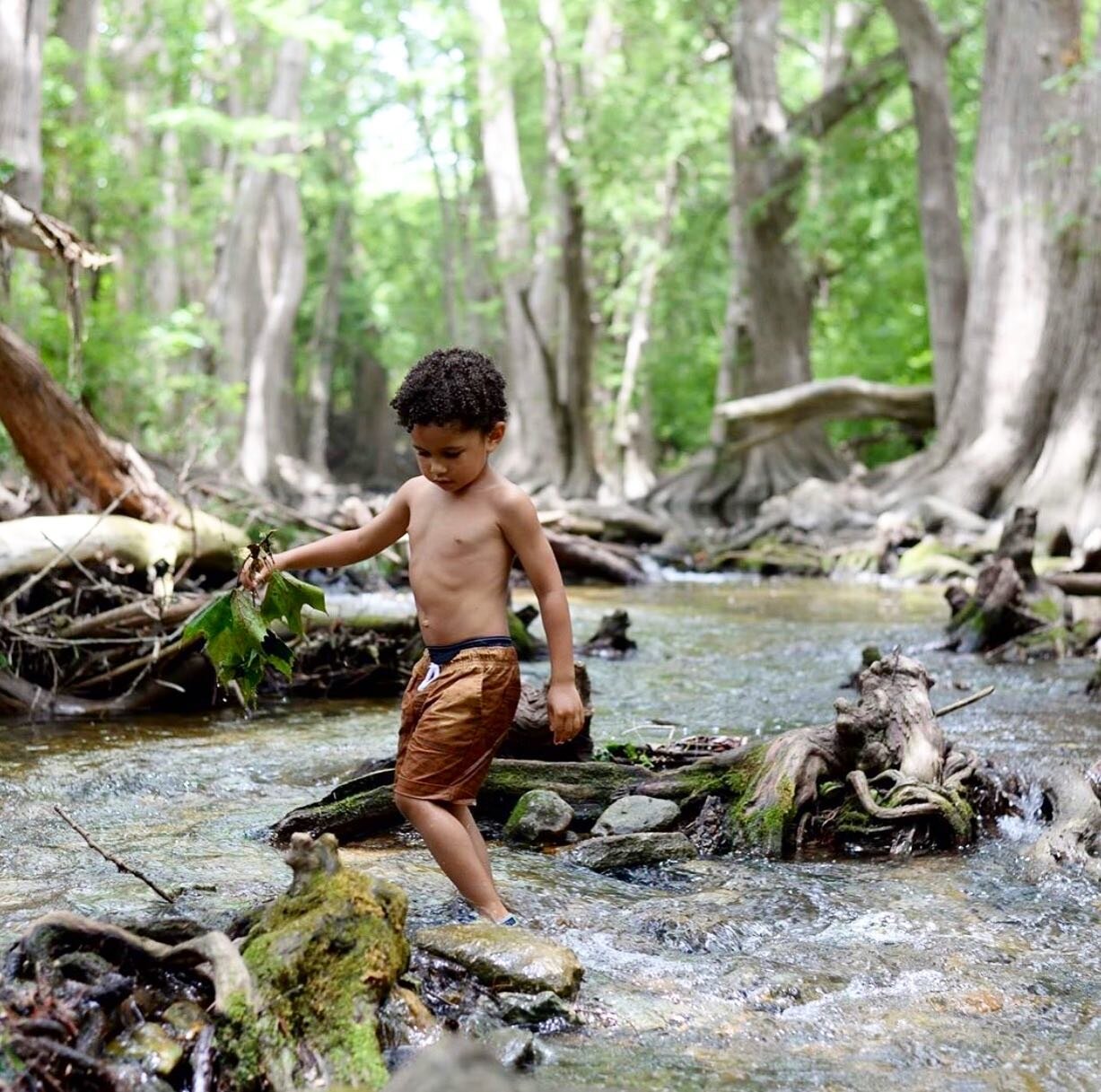 Finding beautiful moments outdoors in the times we&rsquo;re in.

📷 via @tedeyephotography