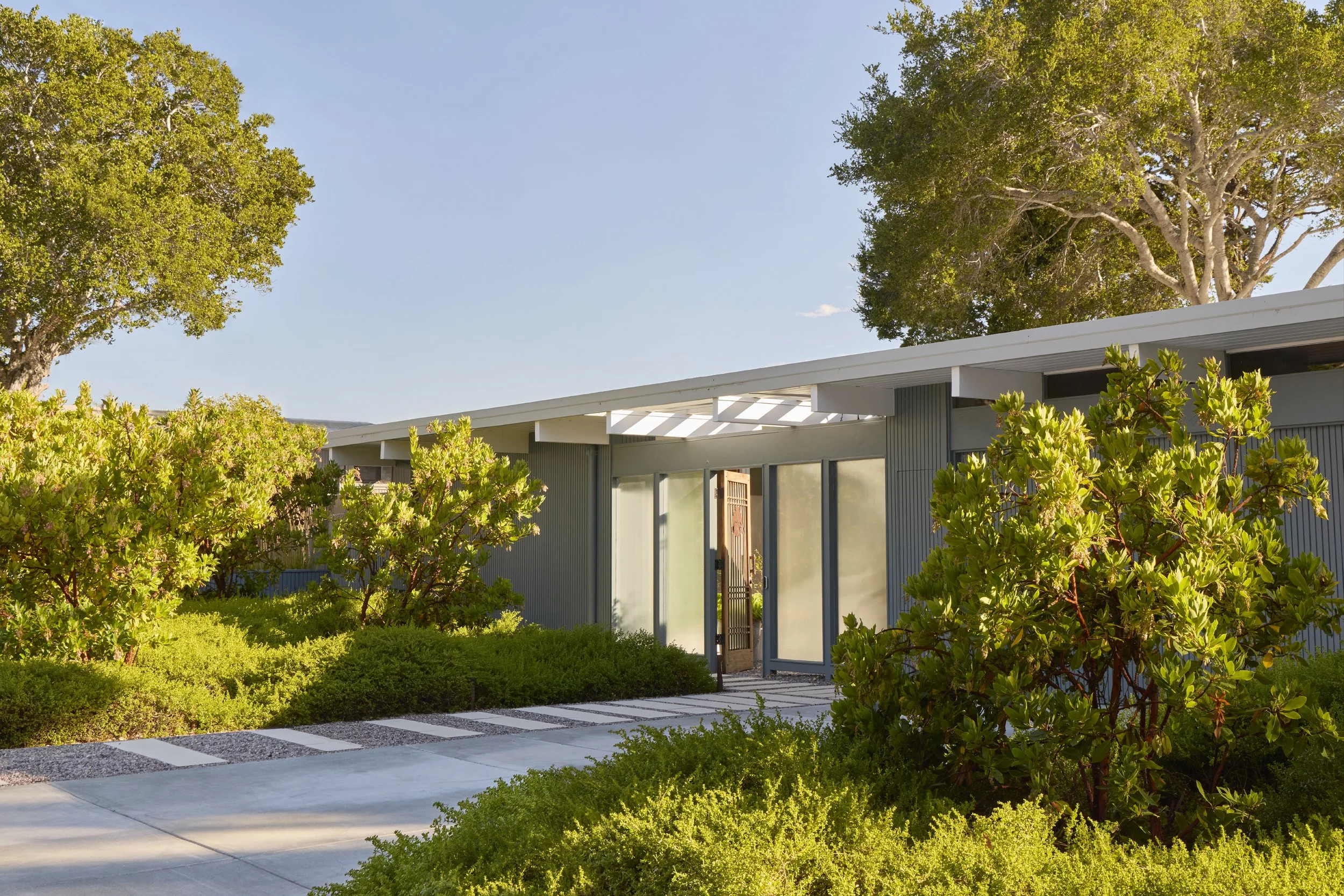  San Mateo Residence 