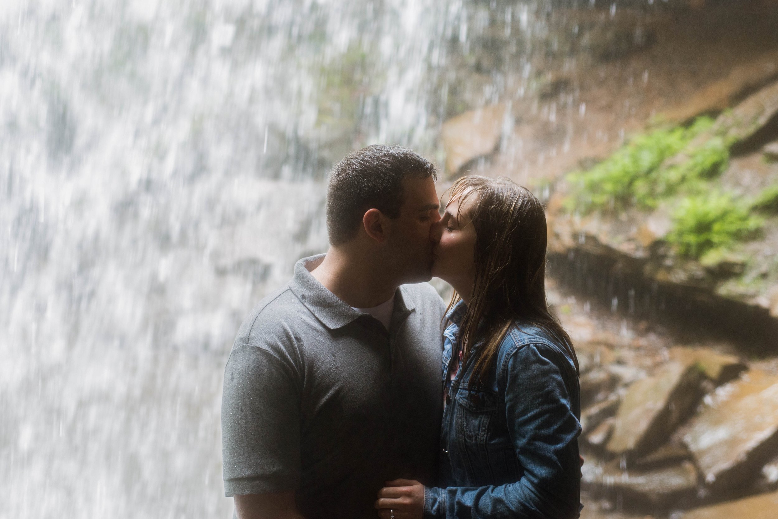 engagement session behind a waterfall ohiopyle