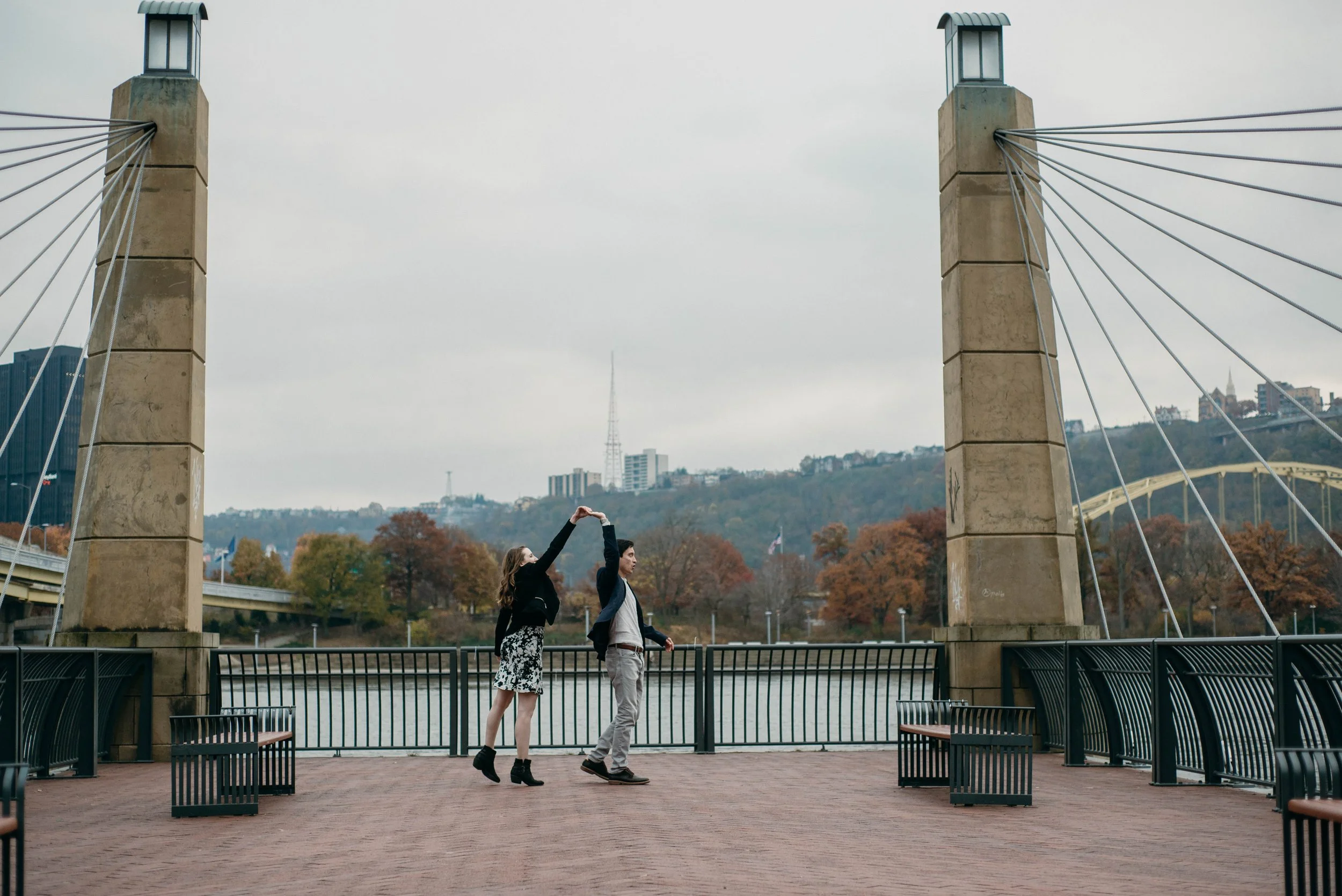 pittsburgh engagement session on the north shore