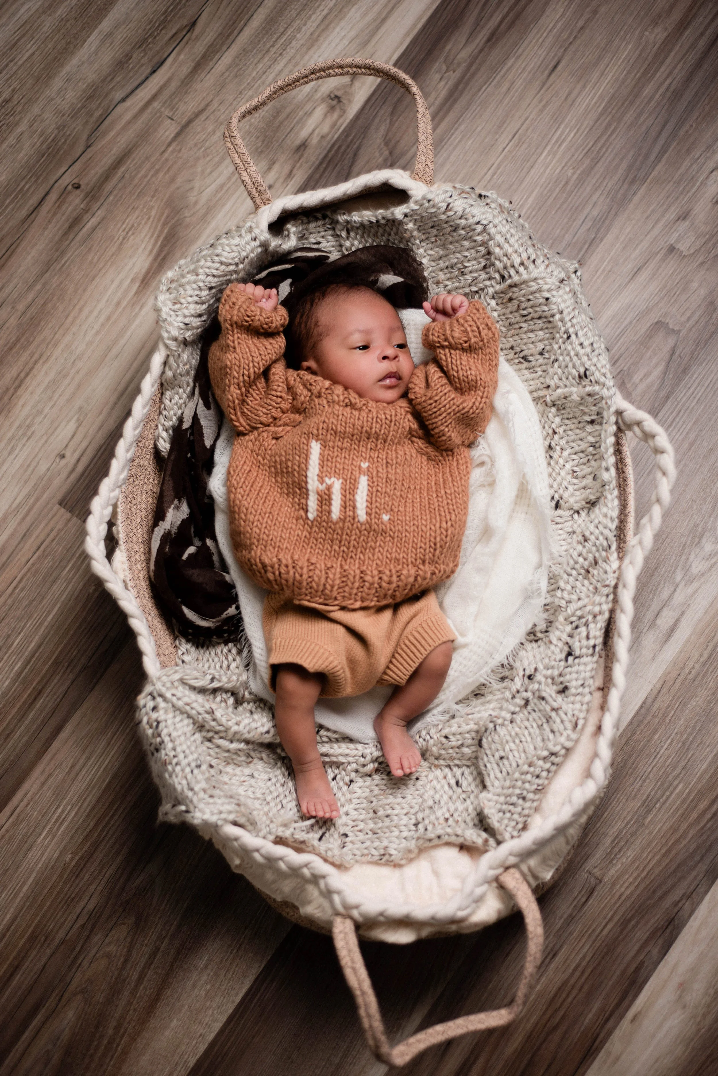zeva_newborn-8.jpg