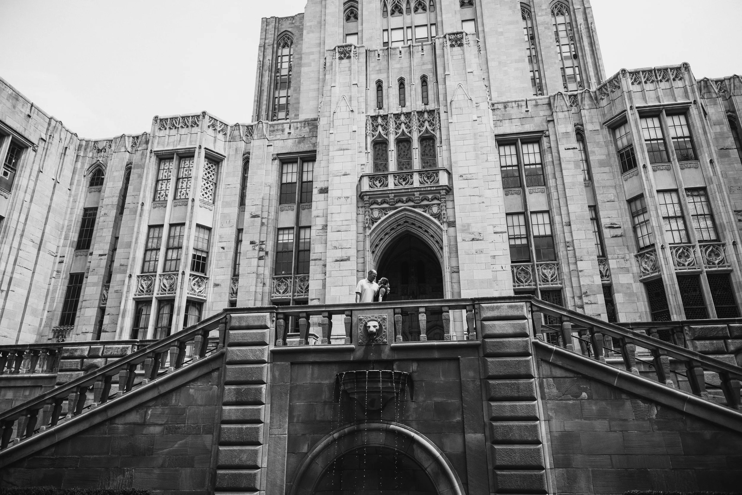 engagement session cathedral of learning pittsburgh