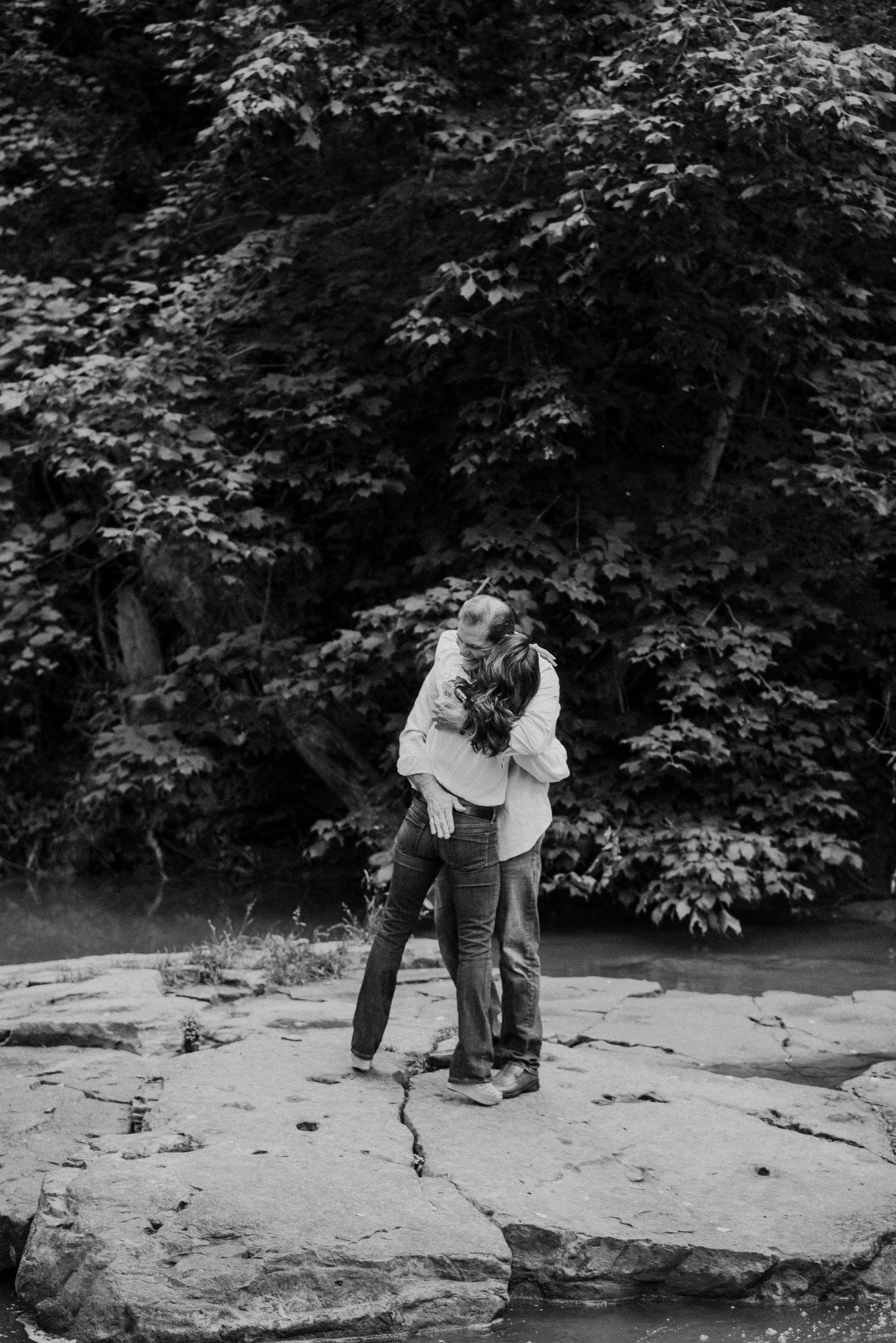 engagement session mingo creek park