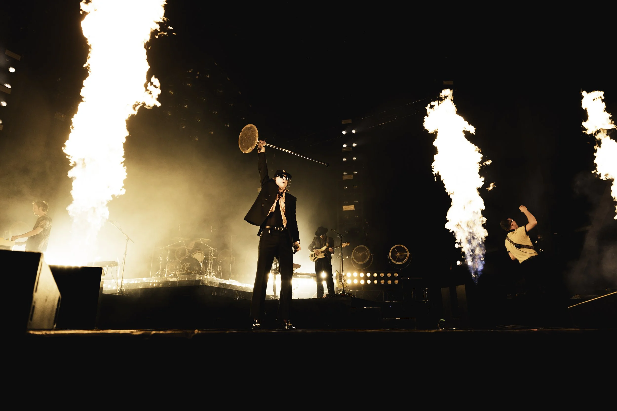Cage the Elephant