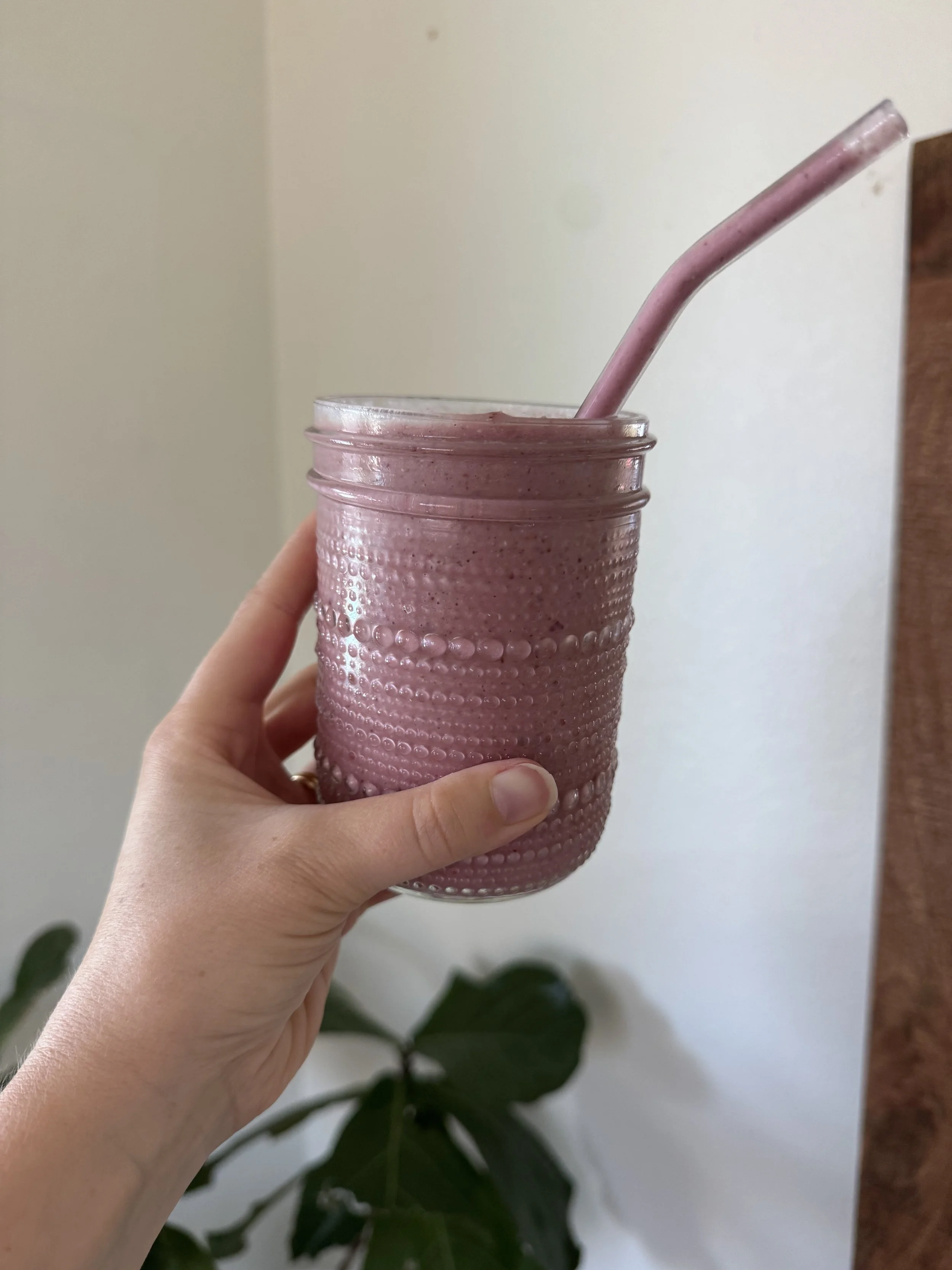 Raspberry And Peach Lactation Smoothie