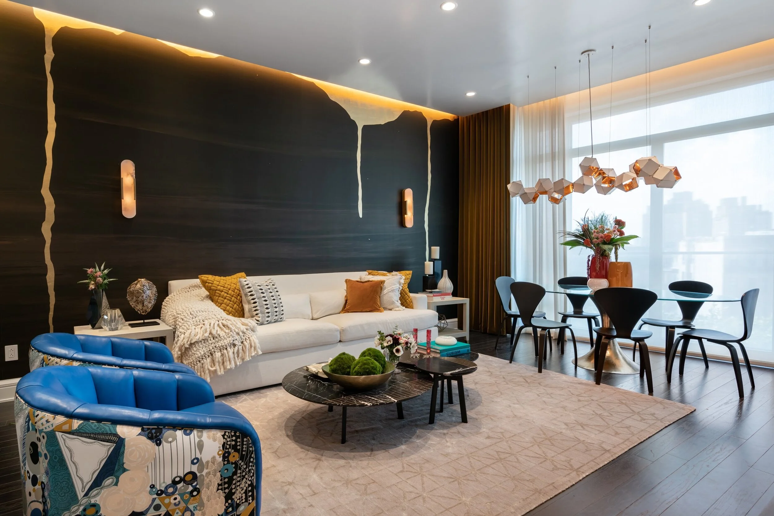 living rm all wall.JPG