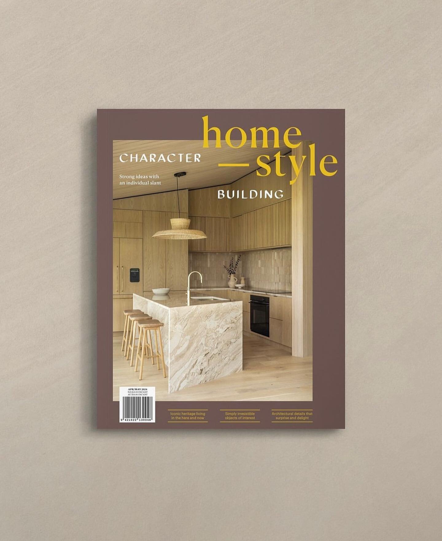 Feeling very grateful to land this cover with @homestylemag and shot by the one and only @david_._straight 

Get yourself a copy next time your in the store and let us know what you think!

@crossonarchitects 
@chris_bell_construction 
@stylesjoinery