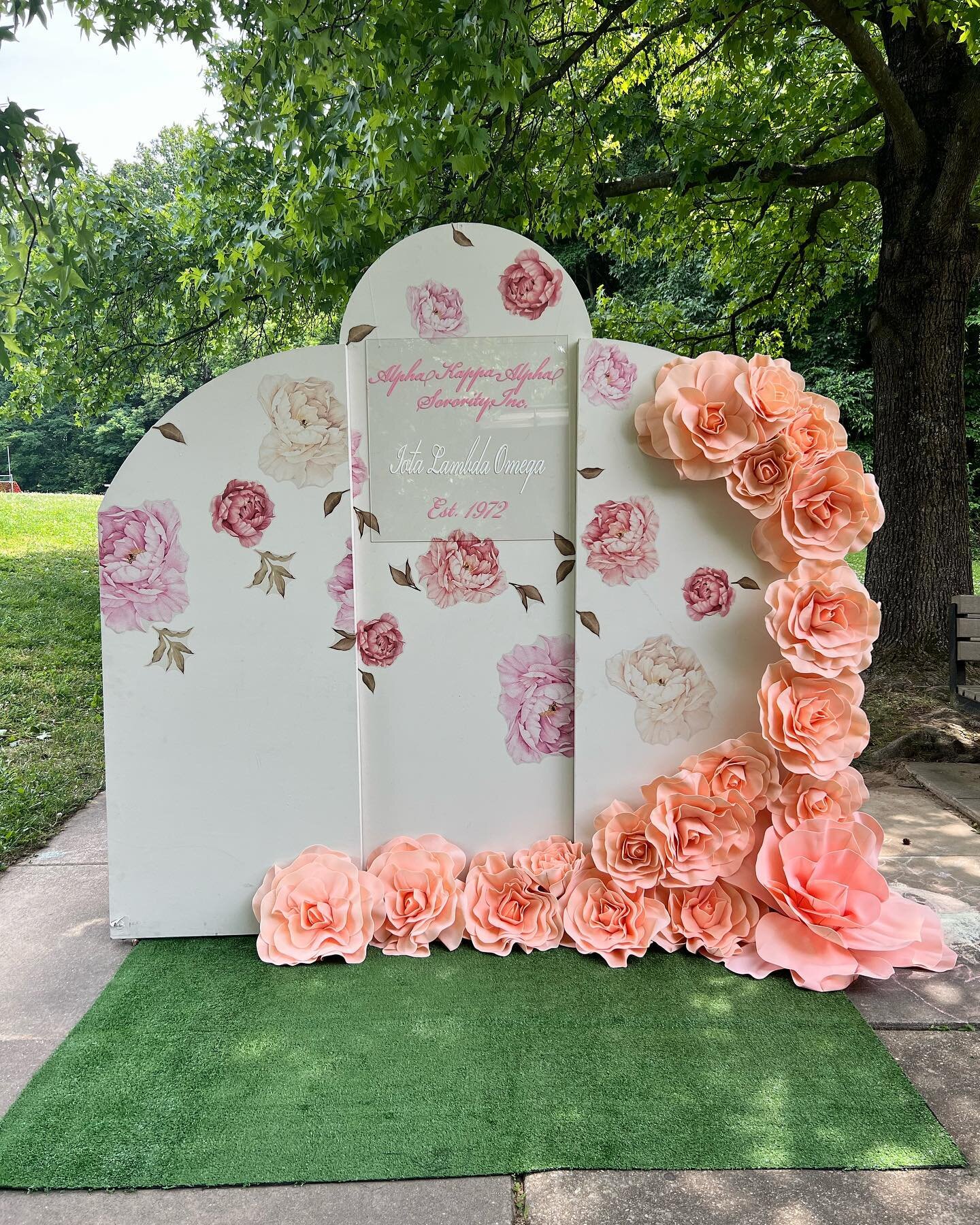 Bring your own backdrop or let us bring one for you. #letshavesomefun #photobooth #photoboothrental #weddingrentals #partyrentals #sweetsixteen #quince&ntilde;era #birthdaypartyideas #dclove