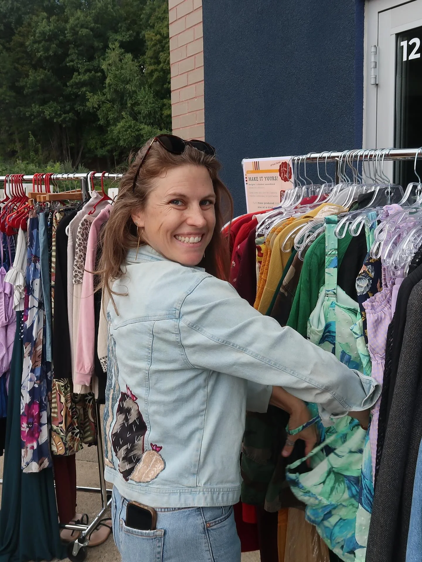 The Secondhand September swap was a success! Thank you so much to @cloverroadbrewing for inviting us, and to everyone who came to check it out. 
Clothing swaps are a really great way to extend the lives of clothing, bring the community together, and 