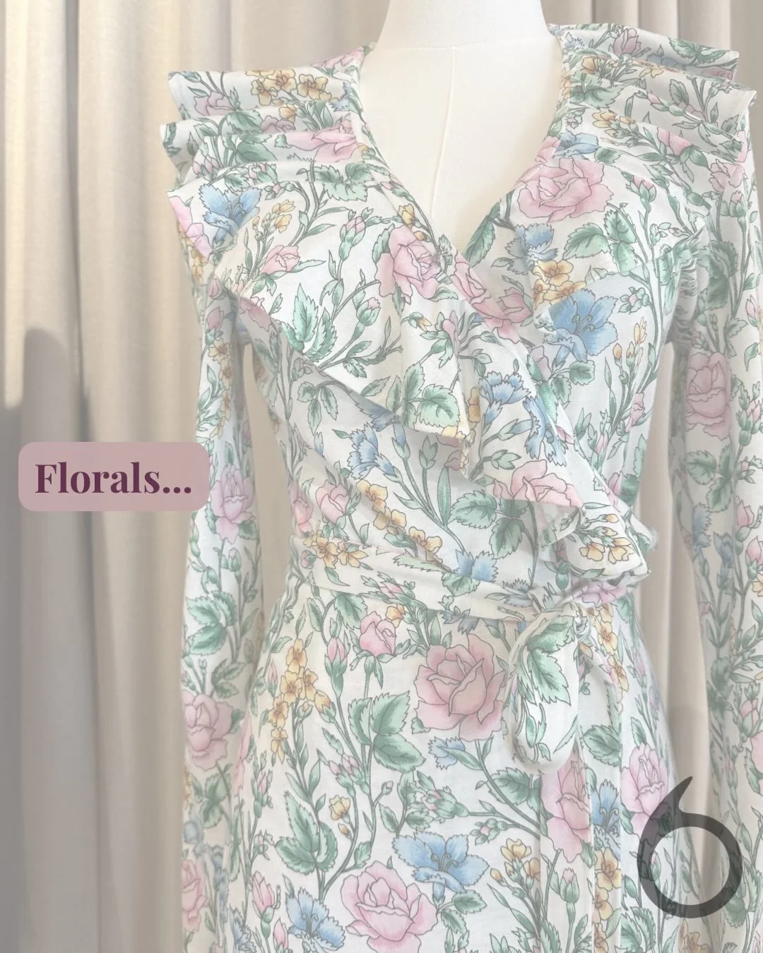 New @depop drop 🌺 🪻🌸🌷 @dvf @adriannapapell 
Link in bio.

 
#foral #spring #estatesale #devilwearsprada