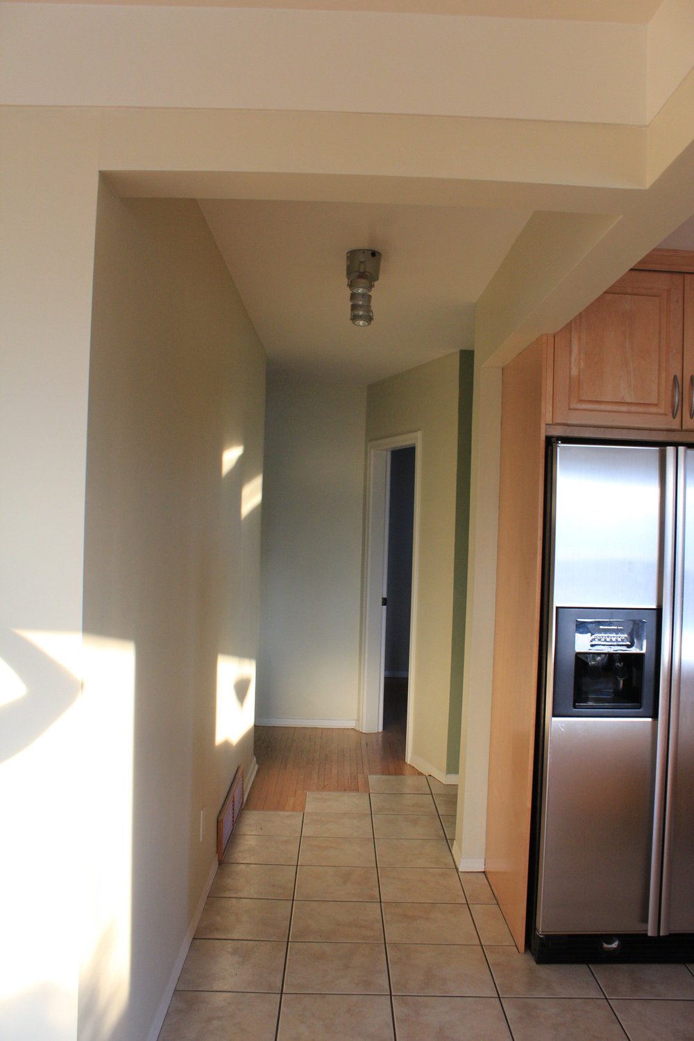 Hallway+to+Bedrooms+1.jpg