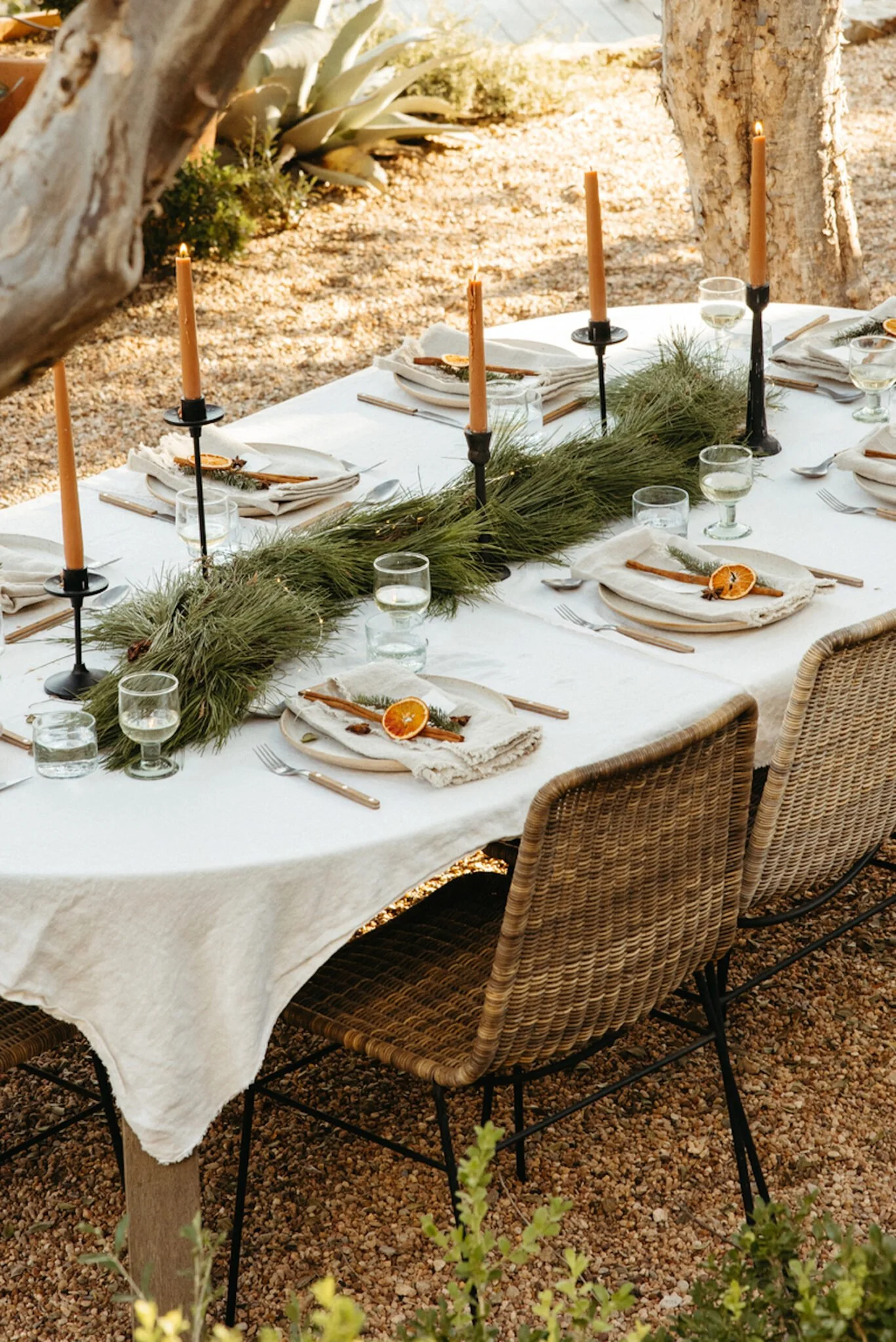 woodland-inspired-table-setting-1367x2048.jpg