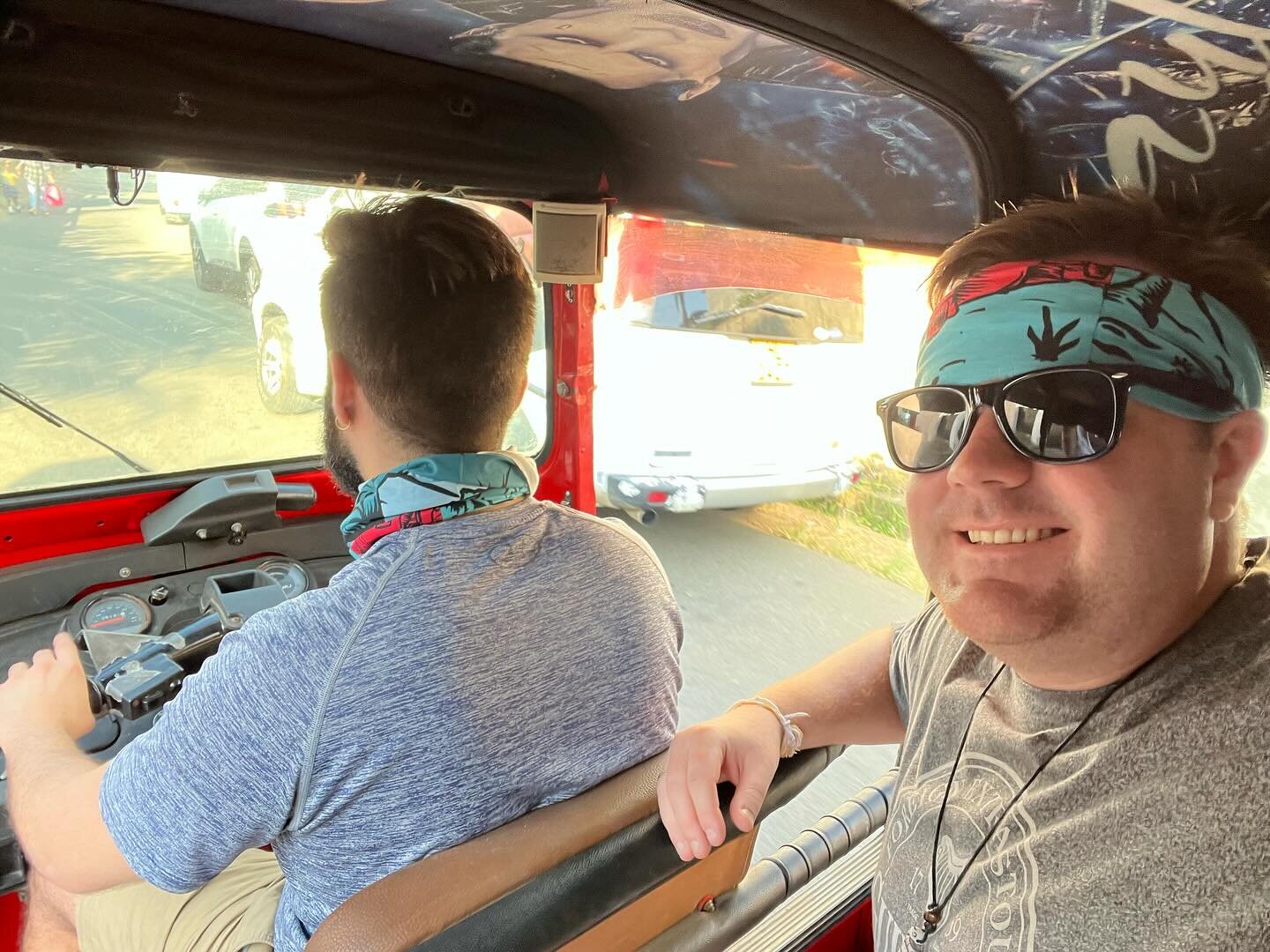 Two brothers on the open road! #srilanka #rickshawrun #rickshawrunsrilanka @rickshawrunofficial @theadventurists #travel #adventure - Stay tuned for a special season 4 of the Attempt Adventure podcast following our adventures in Sri Lanka! 🇱🇰