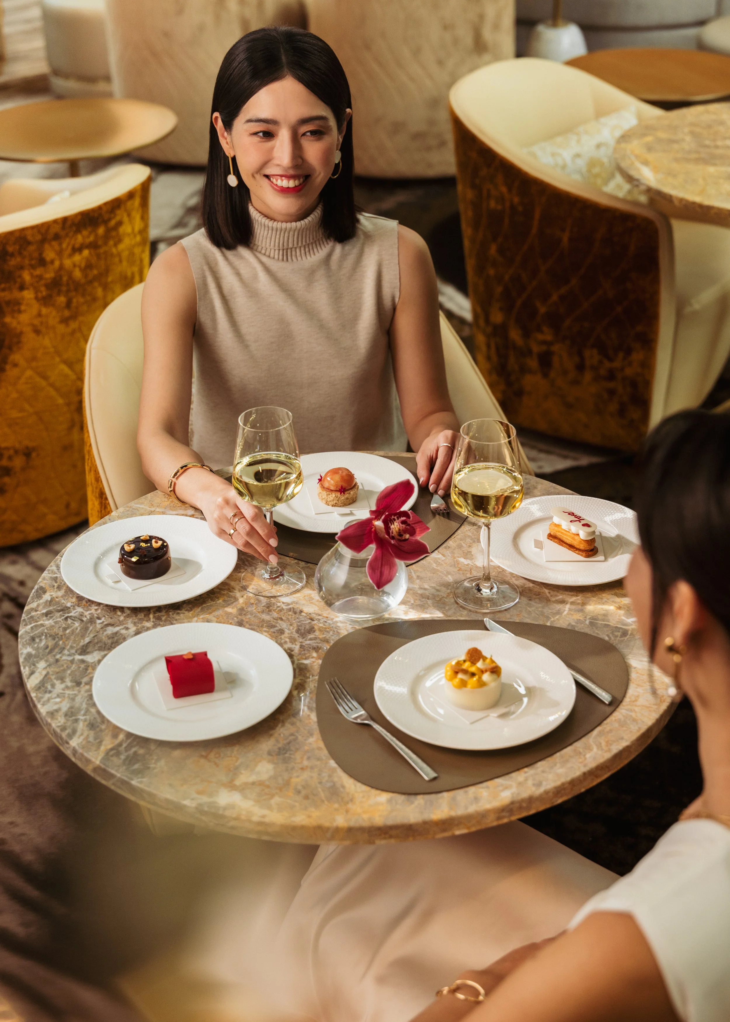 FAB6923 The Club Dessert Trolley-6.jpg