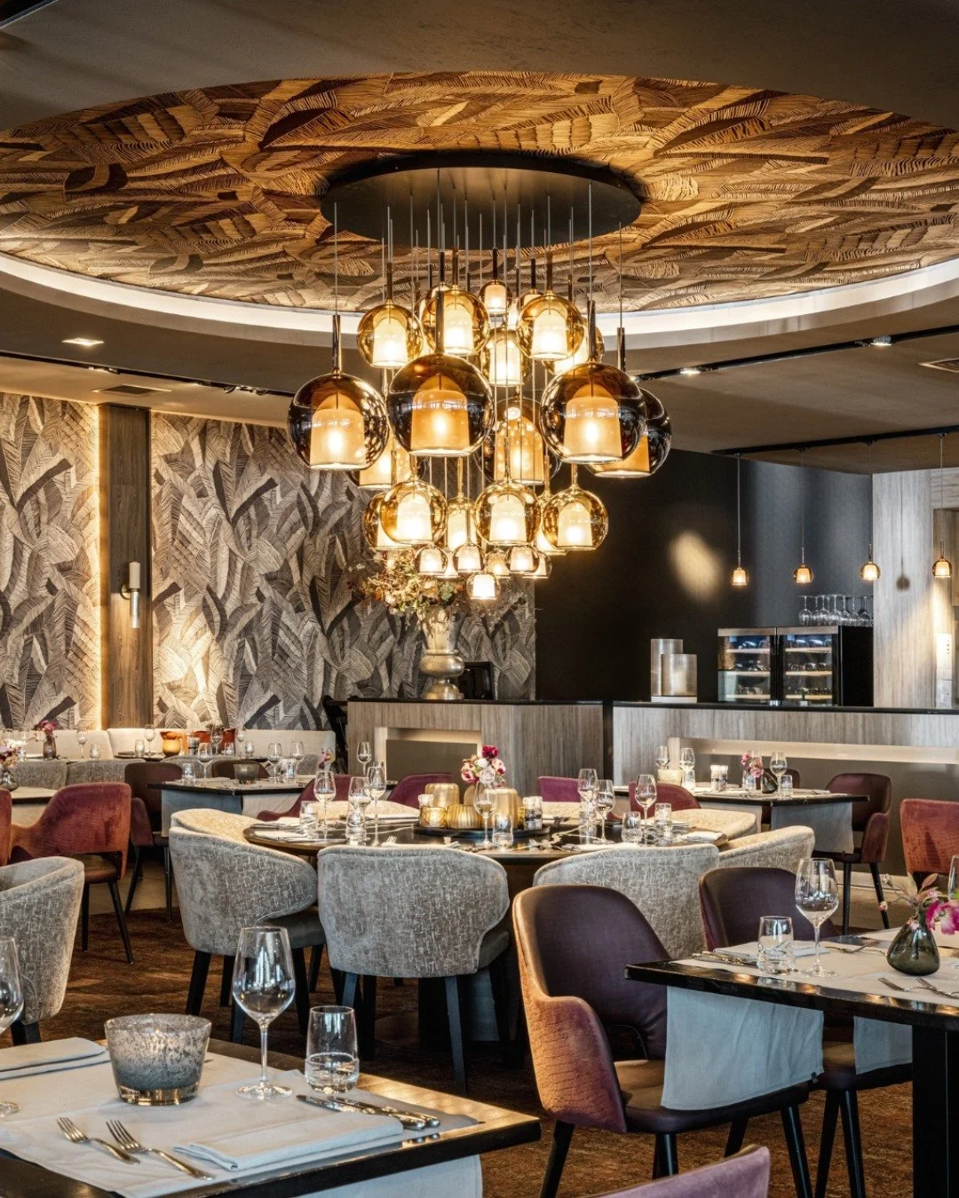 Nice and cozy #PentaGlo composition at Valk Hotel Middelburg - Netherlands 🫧 🇳🇱
@pentalight 

#TrendMilanoDesign #PentaLight #LightDesign #InteriorDesign