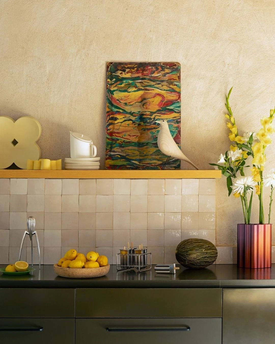 Accessori pensati per durare, tra funzione e design.🌻
Contattaci per conoscere il rivenditore pi&ugrave; vicino a te. 
@vitra 

#TrendMilanoDesign #VitraObjects #HangitAll #VitraElephant