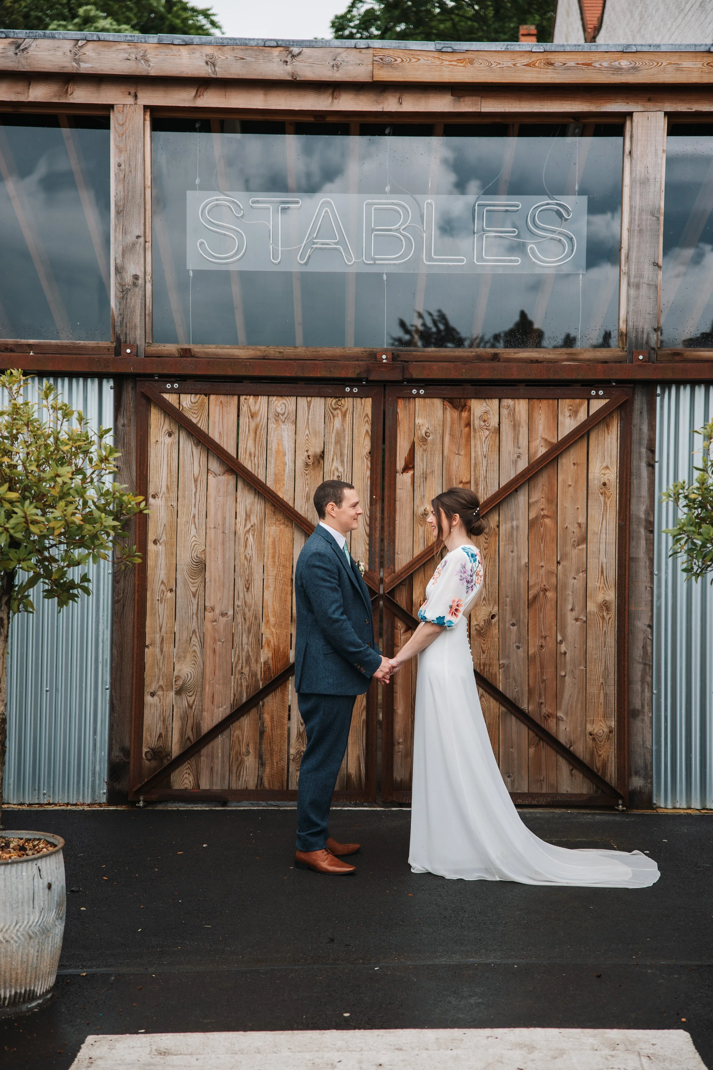 Mr&Mrs-044.jpg