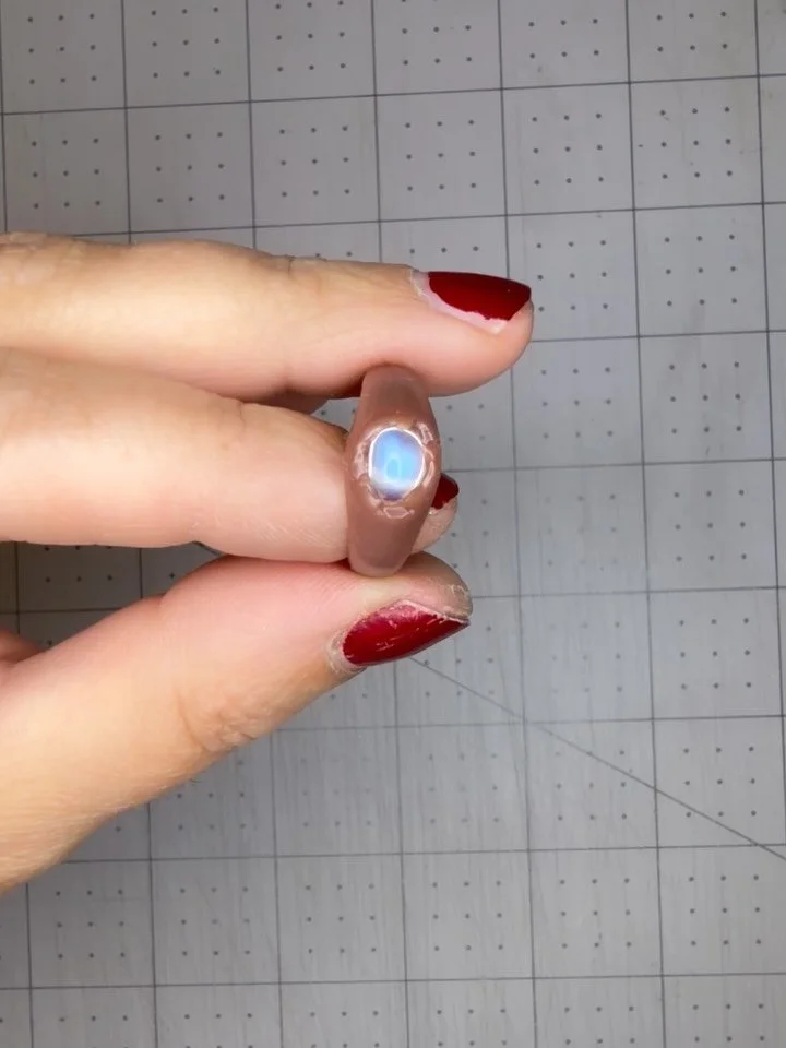 Jewellery Diary 🖊️

If you&rsquo;ve seen Hocus Pocus, then you&rsquo;ll know exactly what slide two reminds me of&hellip; my favourite movie of all time. I can recite every word from beginning to end (a completely useless but highly honed party tric