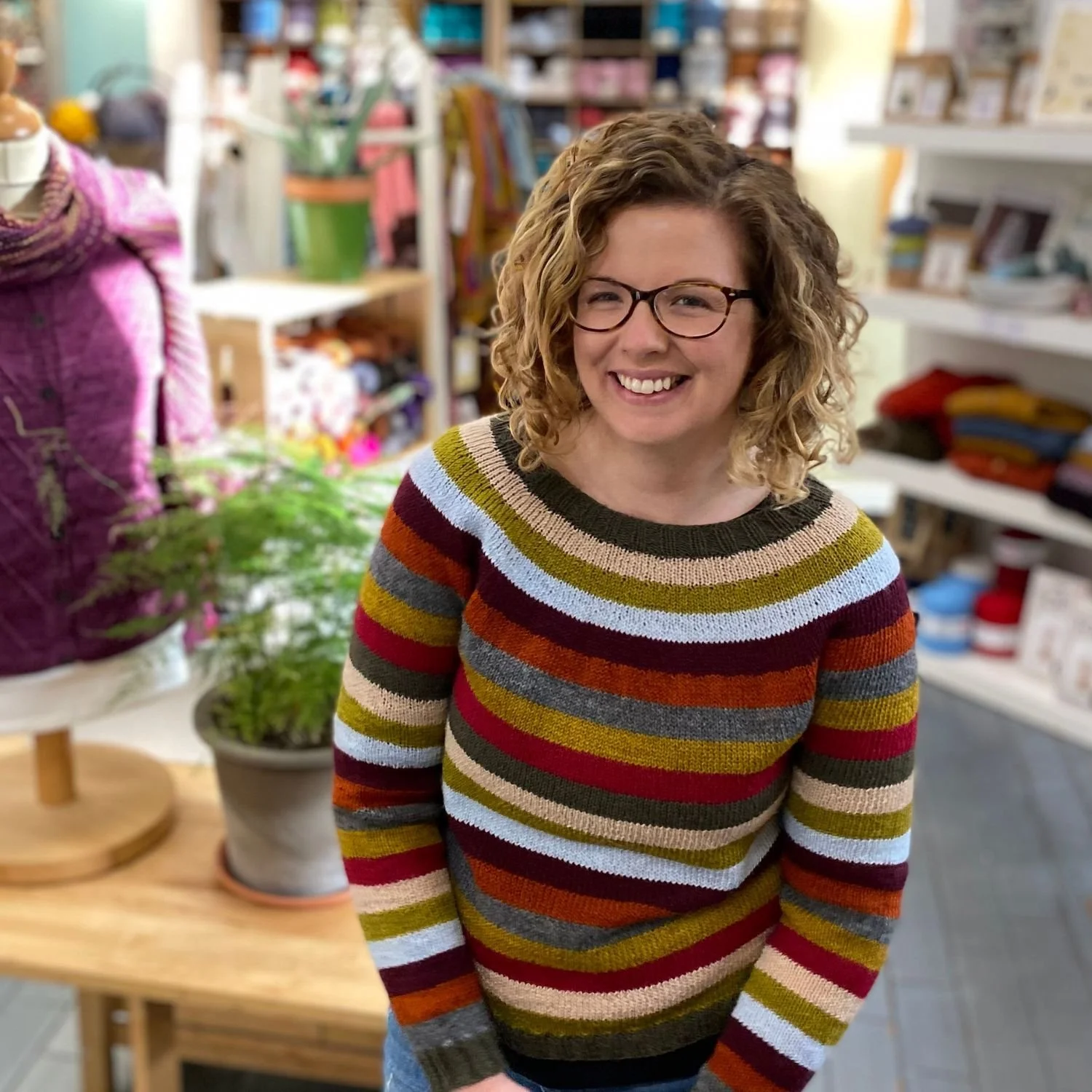 Customer Service to Serve Your Business with Lisa Sisk of This is Knit