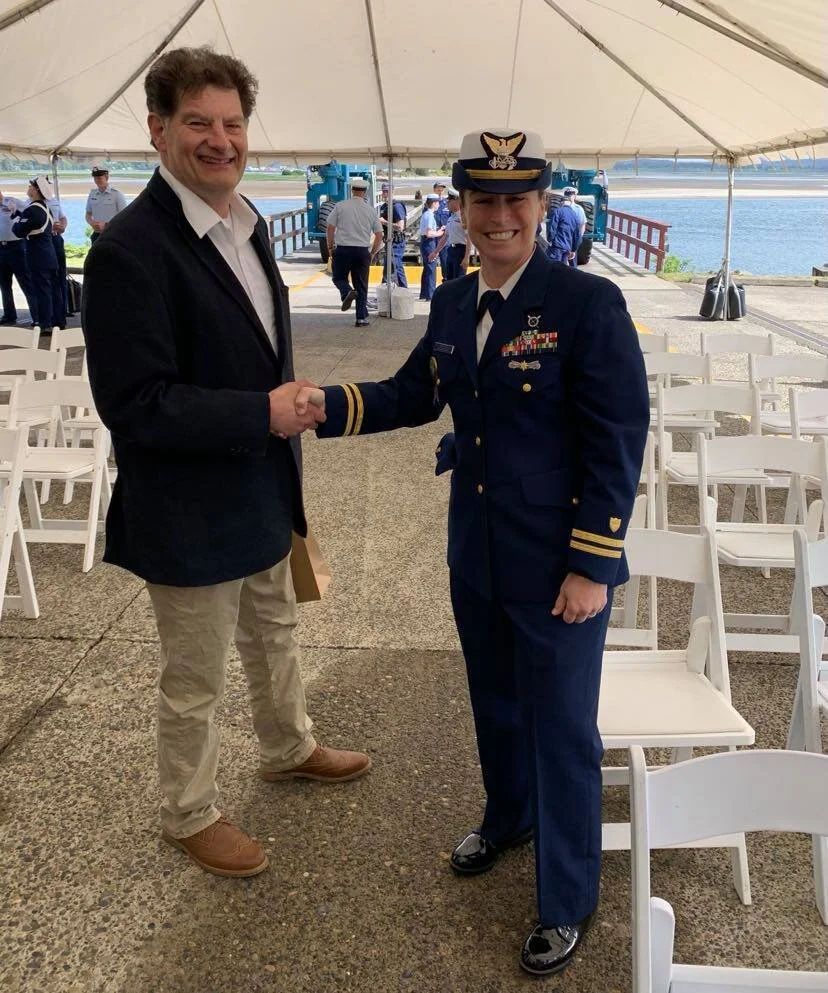 challengecoin.handshake.jpg
